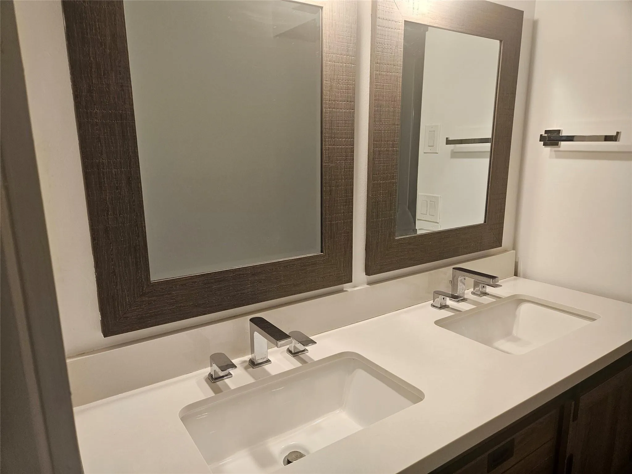 959 SE 2ND Avenue #107