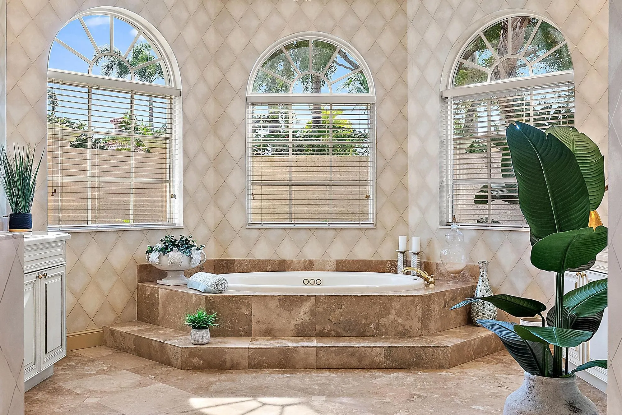7517 Hawks Landing Drive