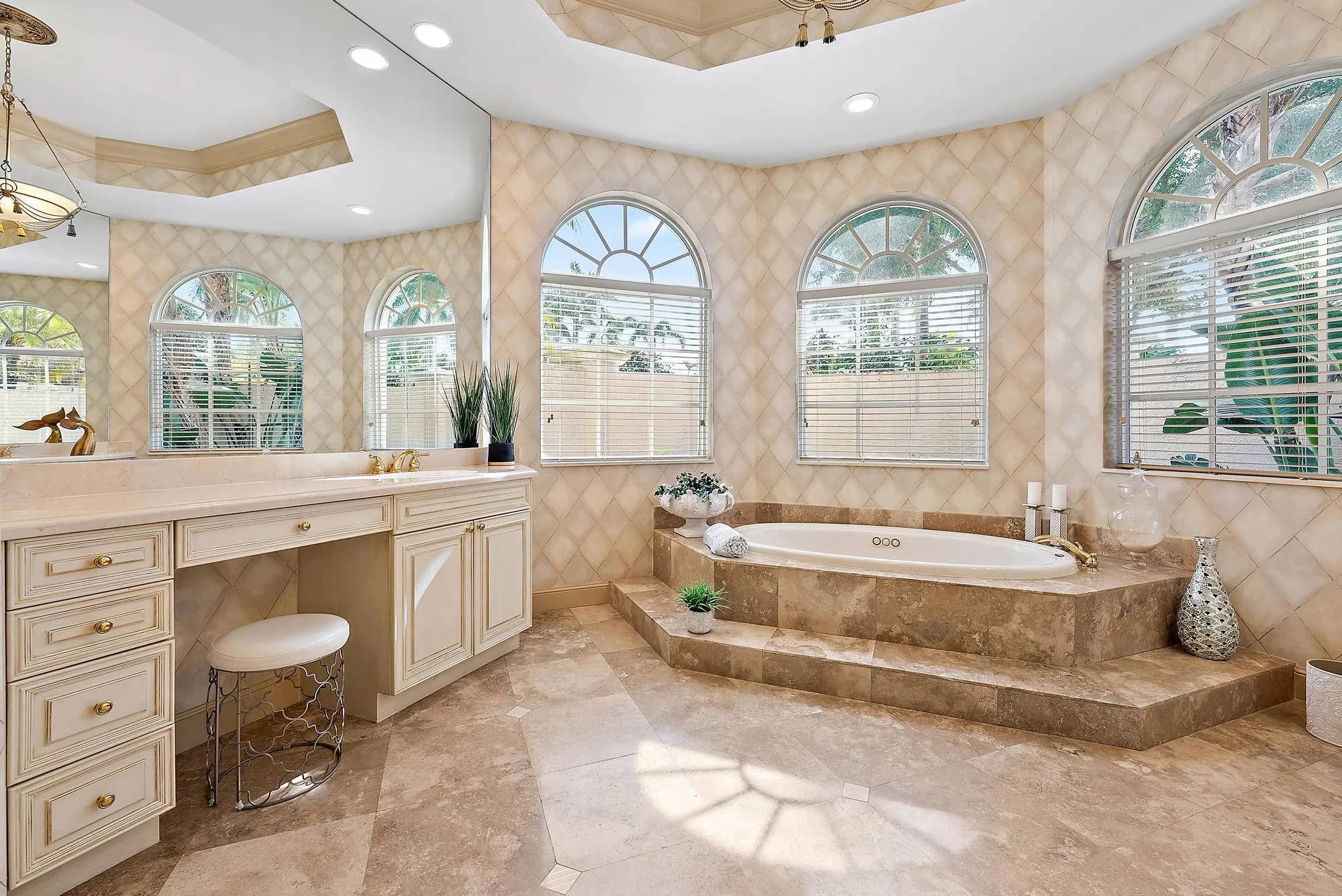 7517 Hawks Landing Drive