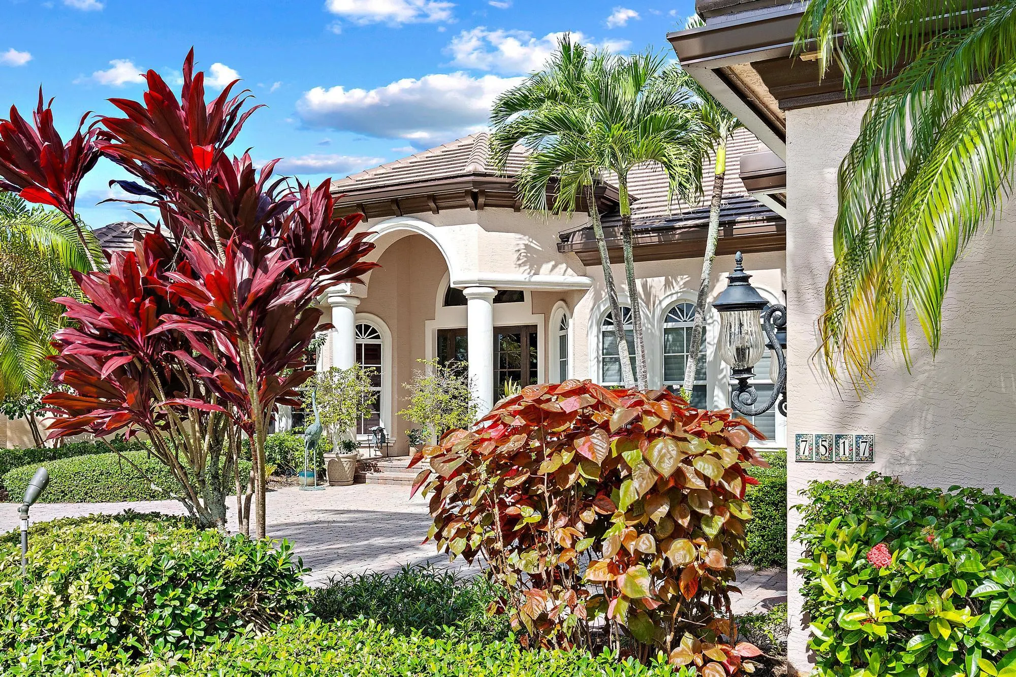7517 Hawks Landing Drive