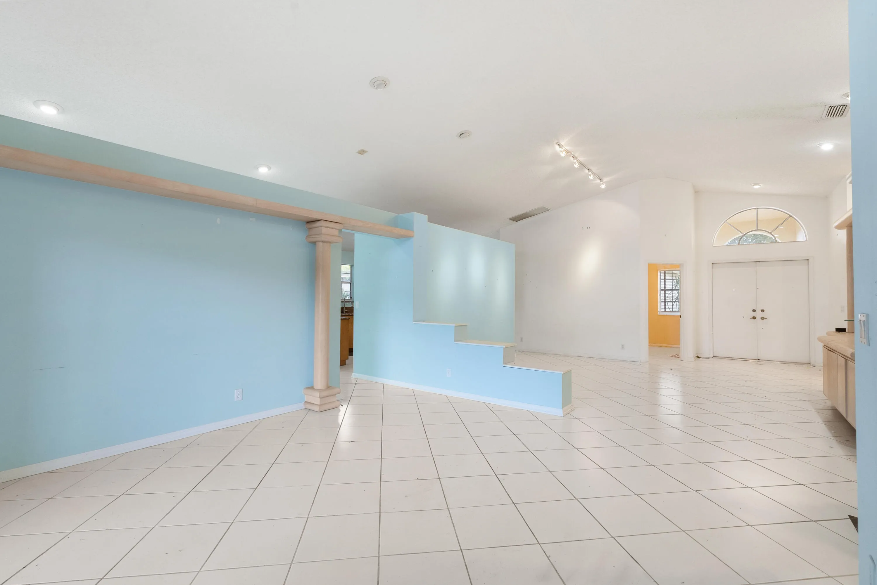 5229 BODEGA Place