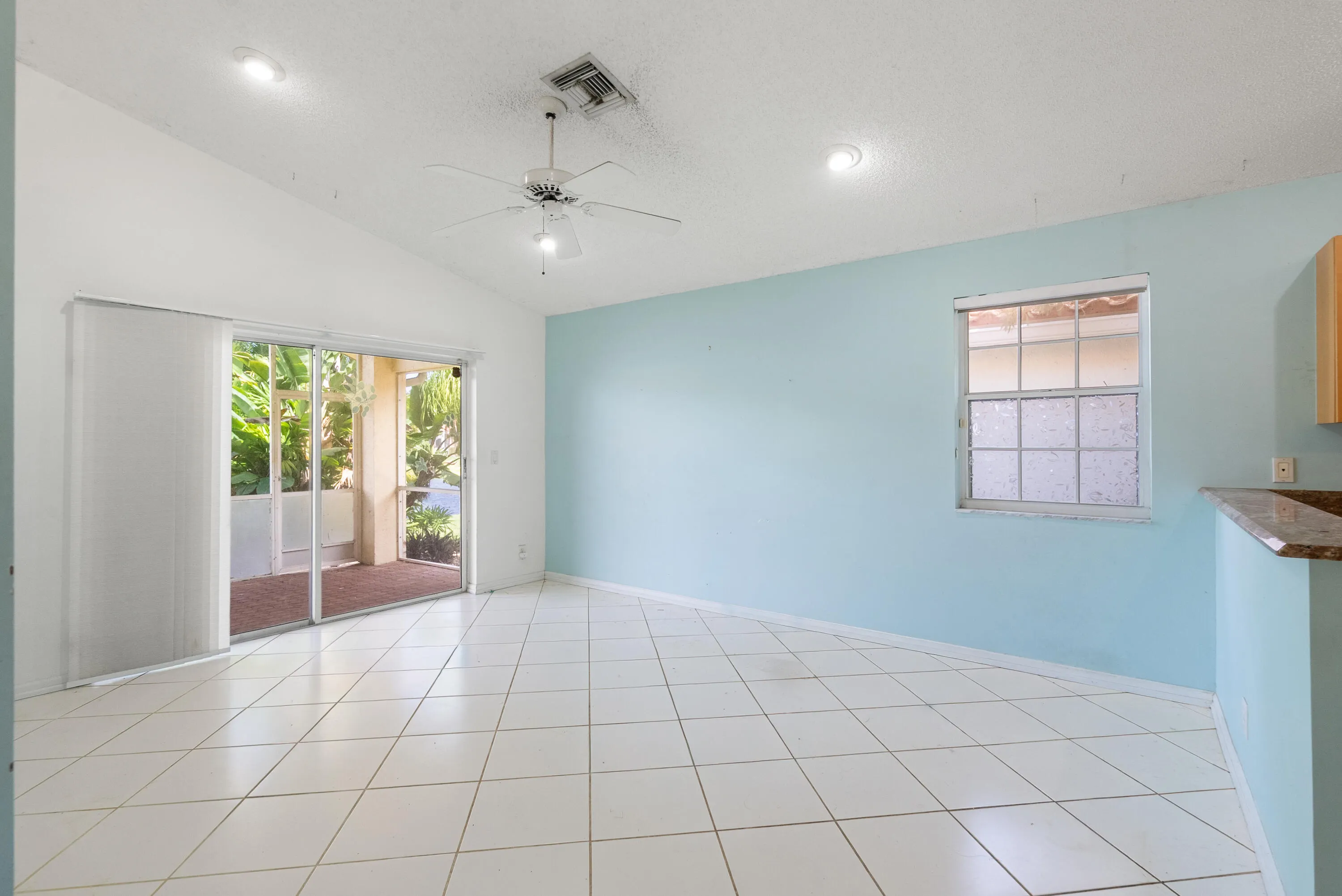 5229 BODEGA Place