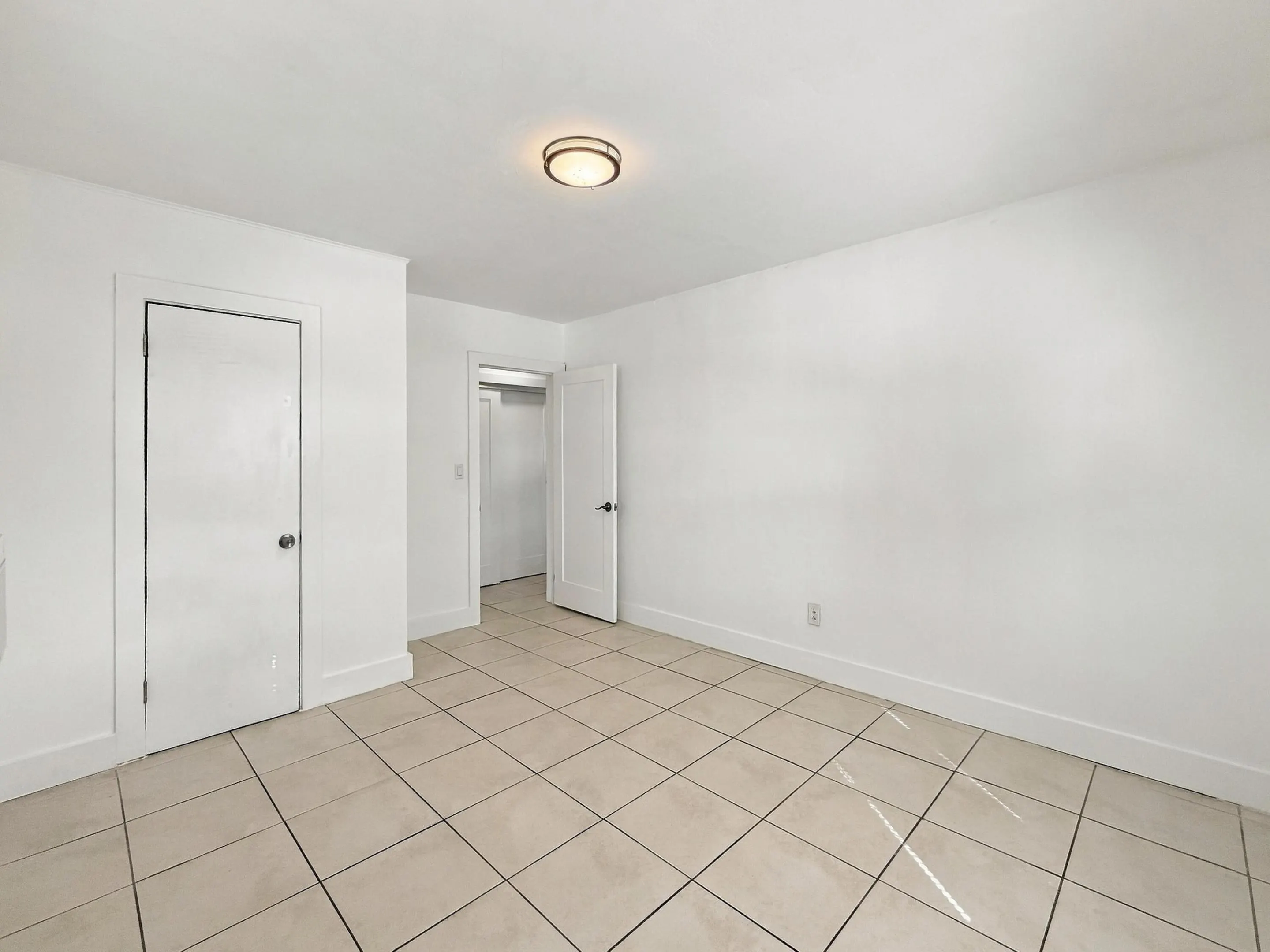 229 N E #1