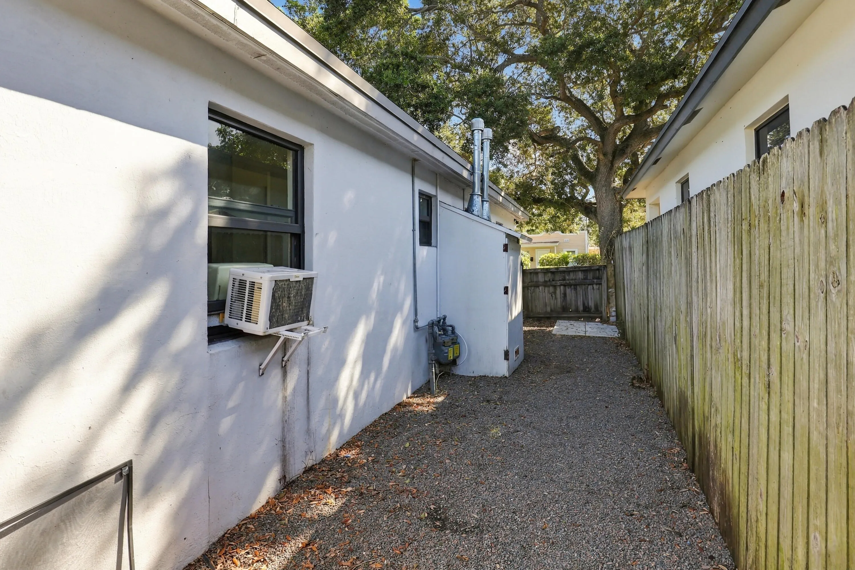 229 N E #1