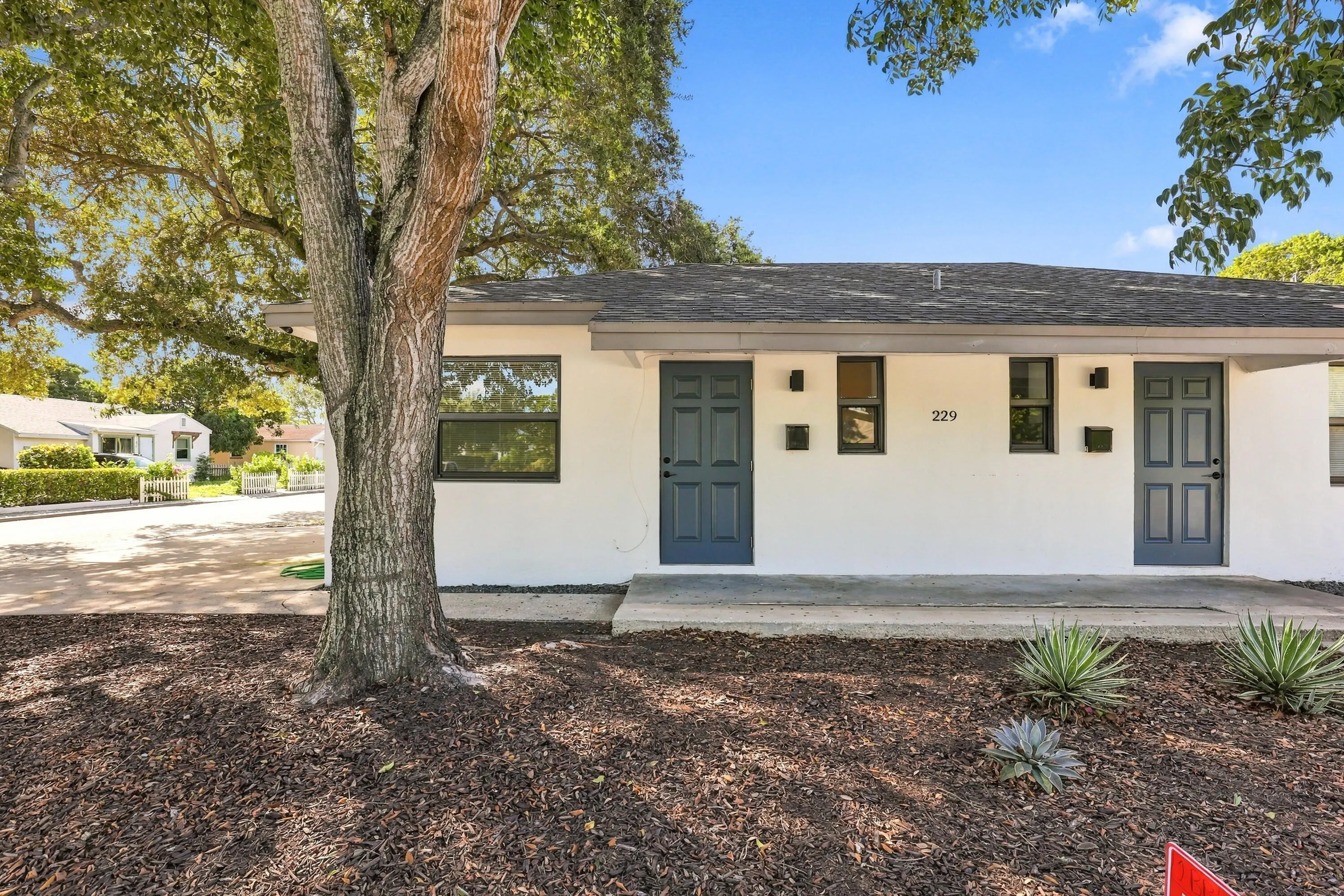 229 N E #1