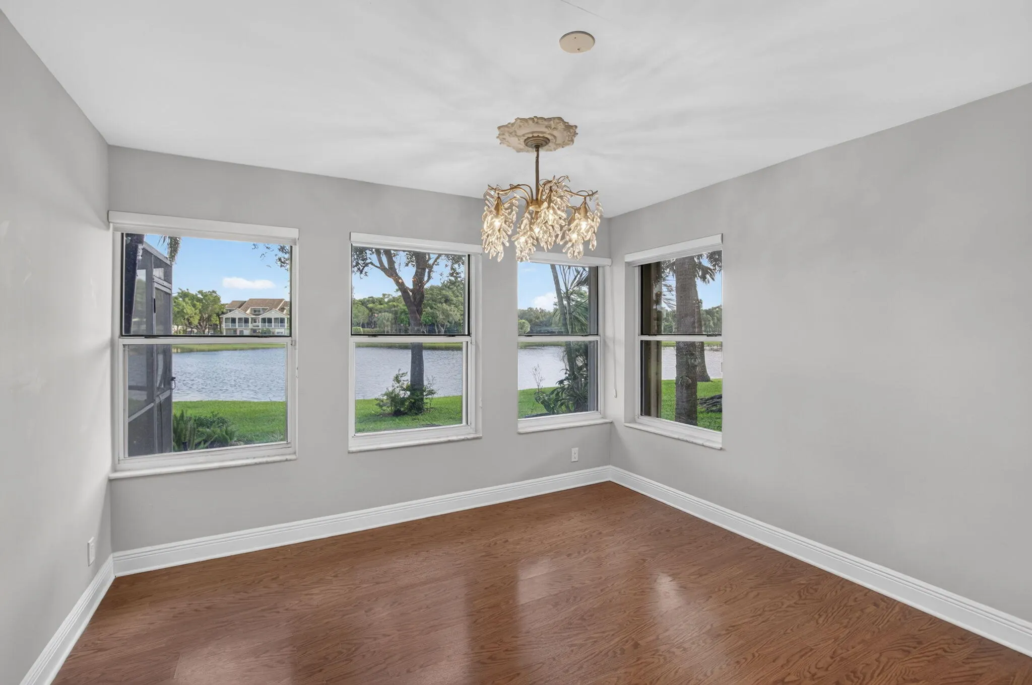 2011 NW 53RD Street