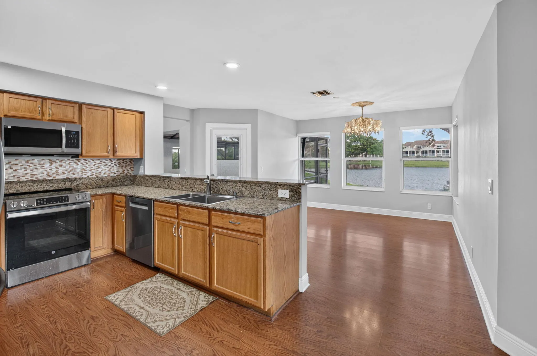 2011 NW 53RD Street