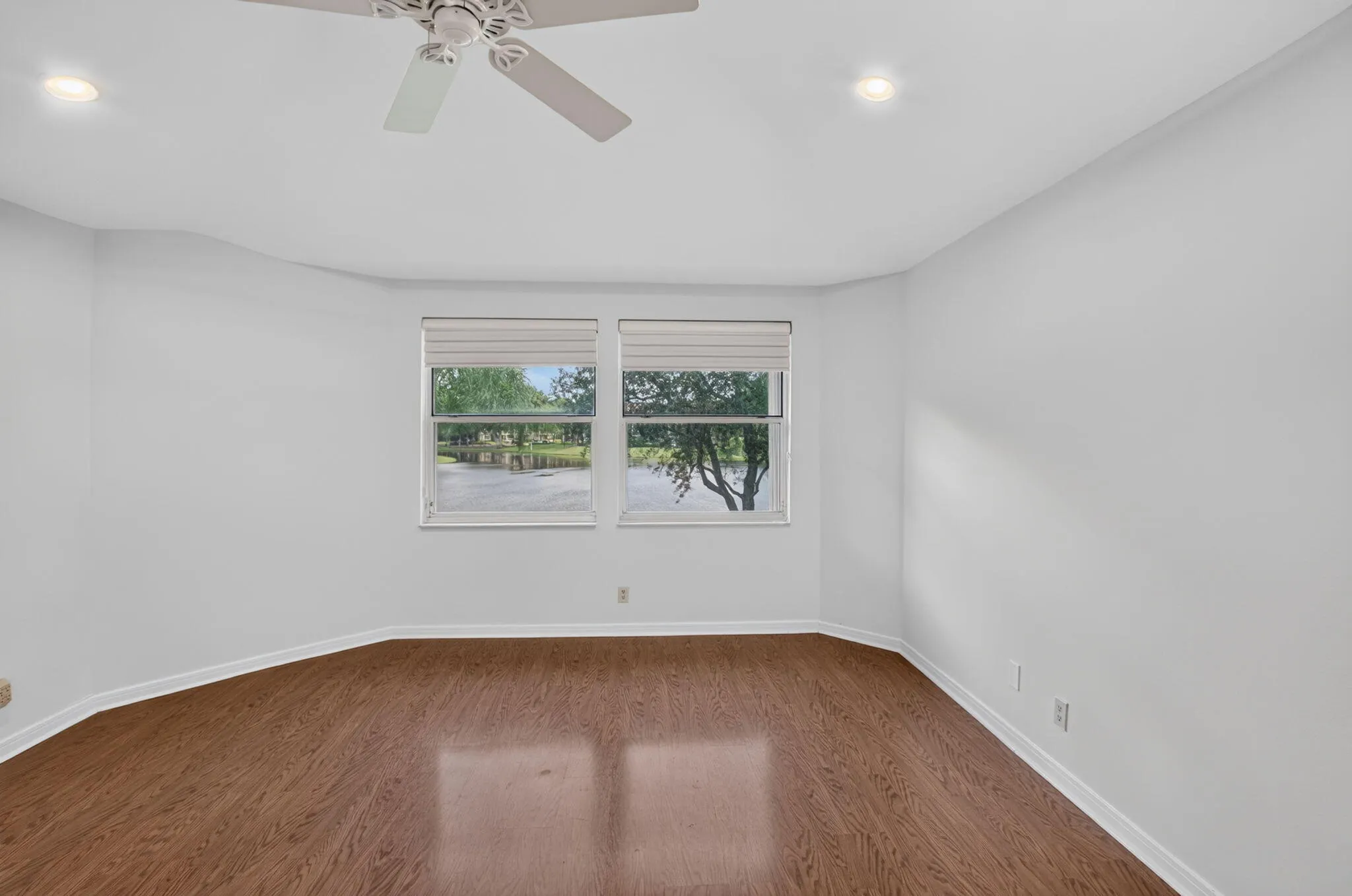 2011 NW 53RD Street