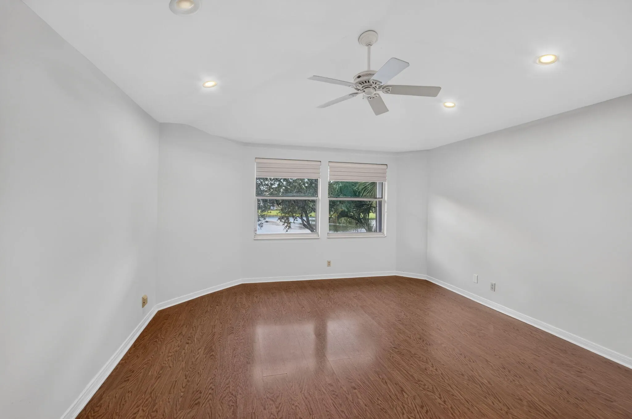 2011 NW 53RD Street