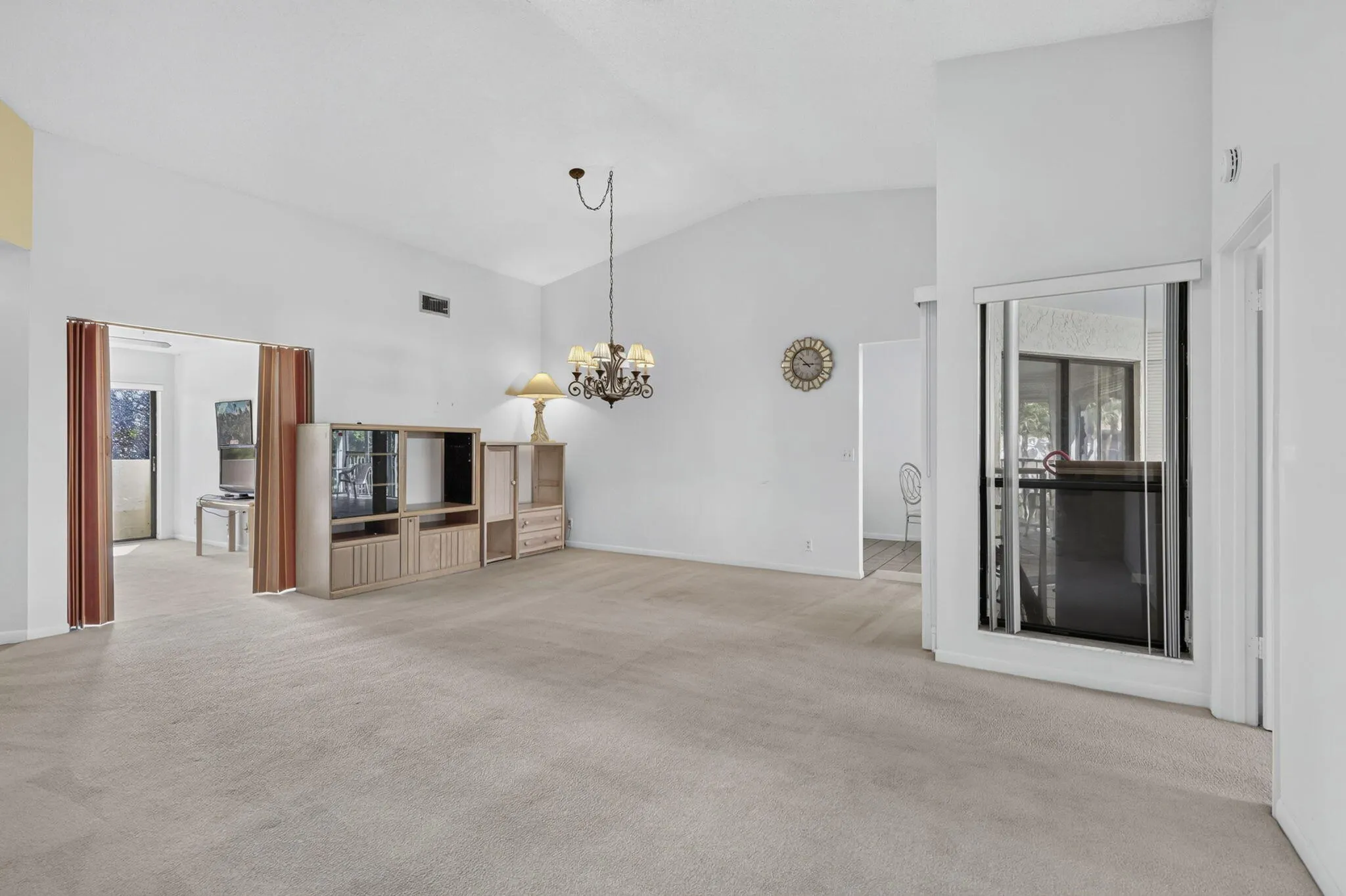 3326 Perimeter Drive