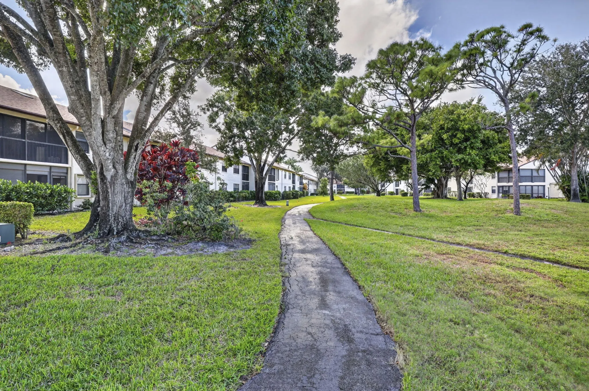 3326 Perimeter Drive