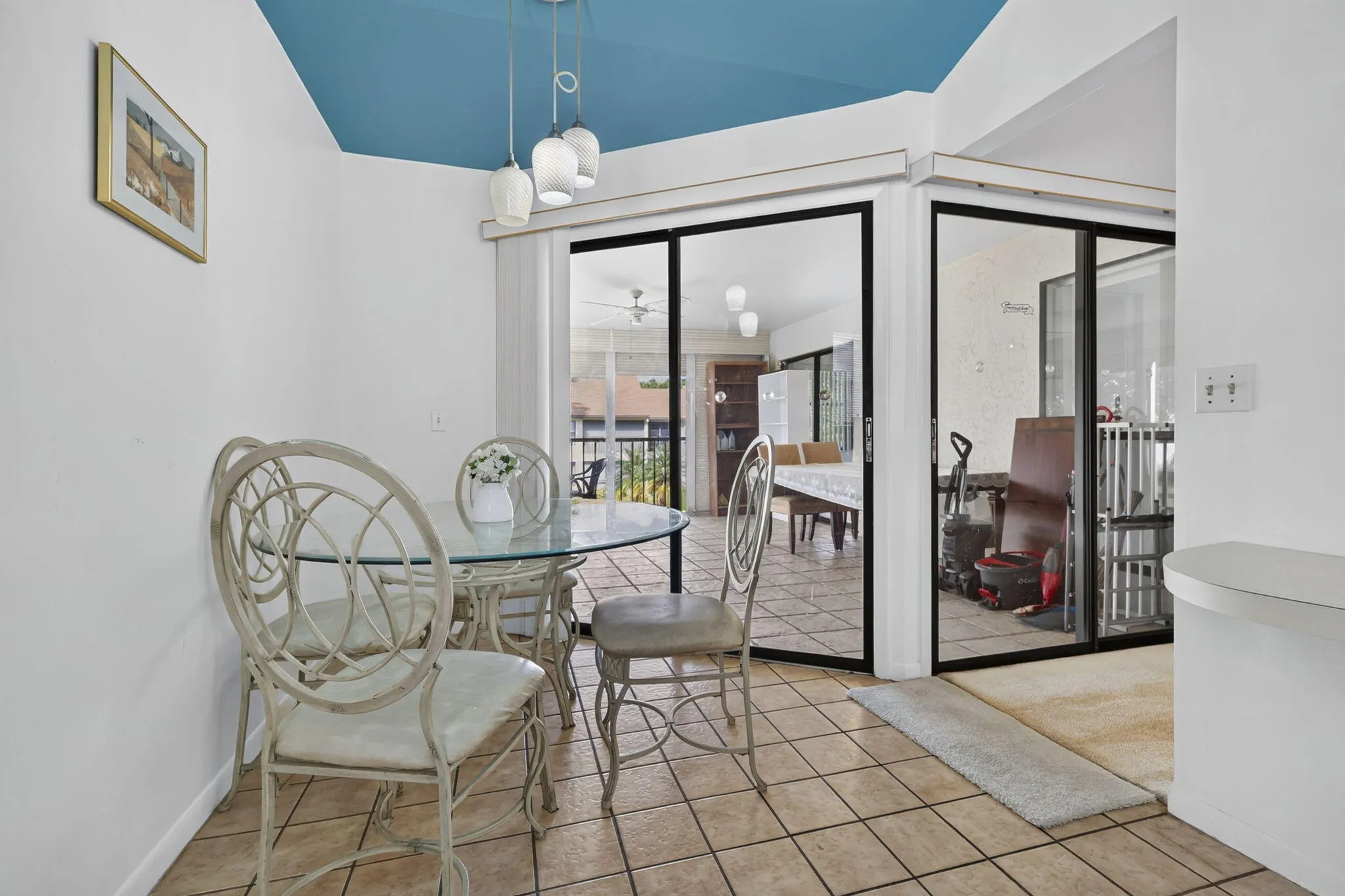 3326 Perimeter Drive