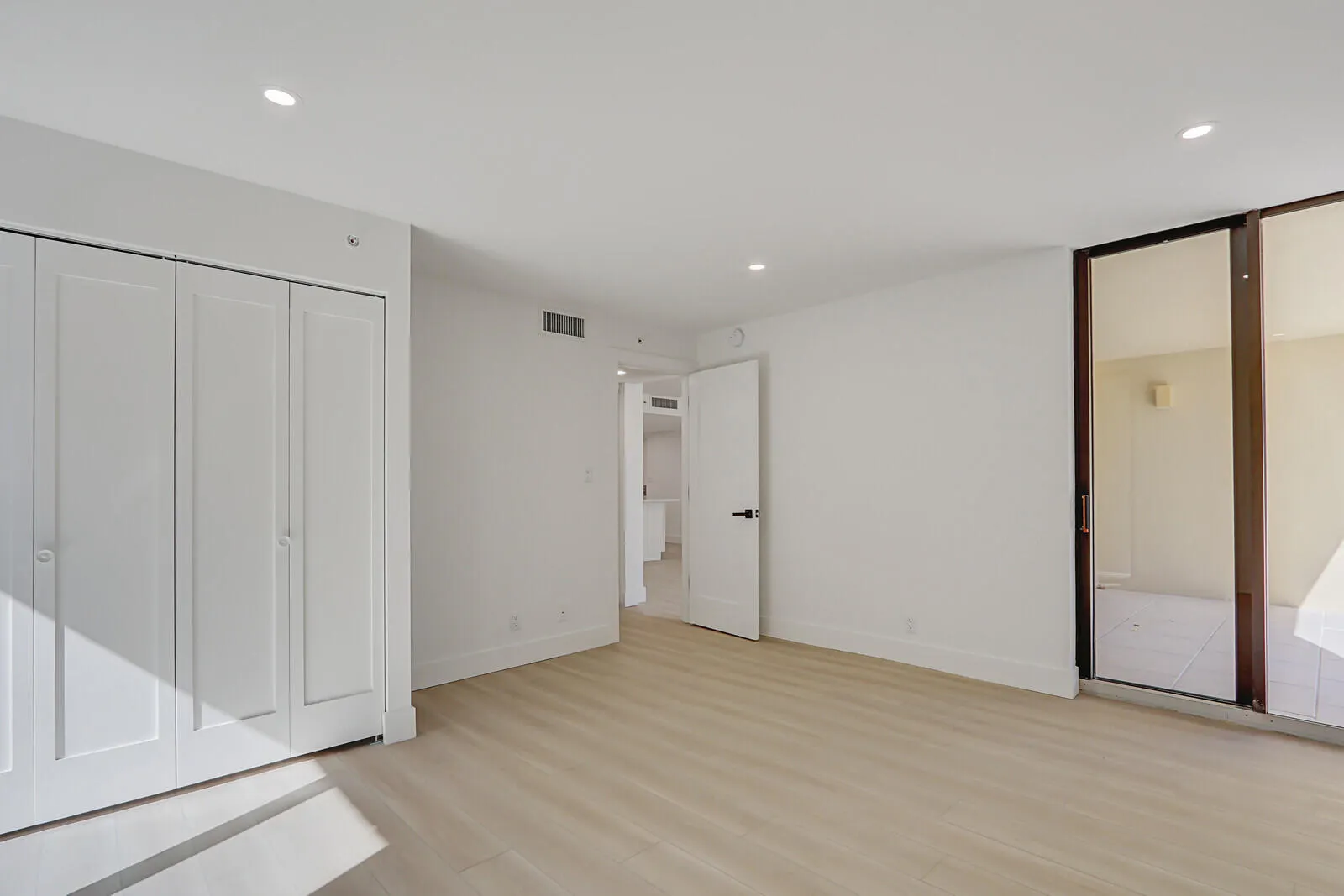 200 OCEAN TRAIL Way #T1