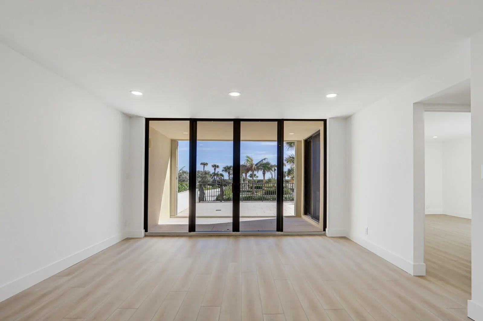 200 OCEAN TRAIL Way #T1