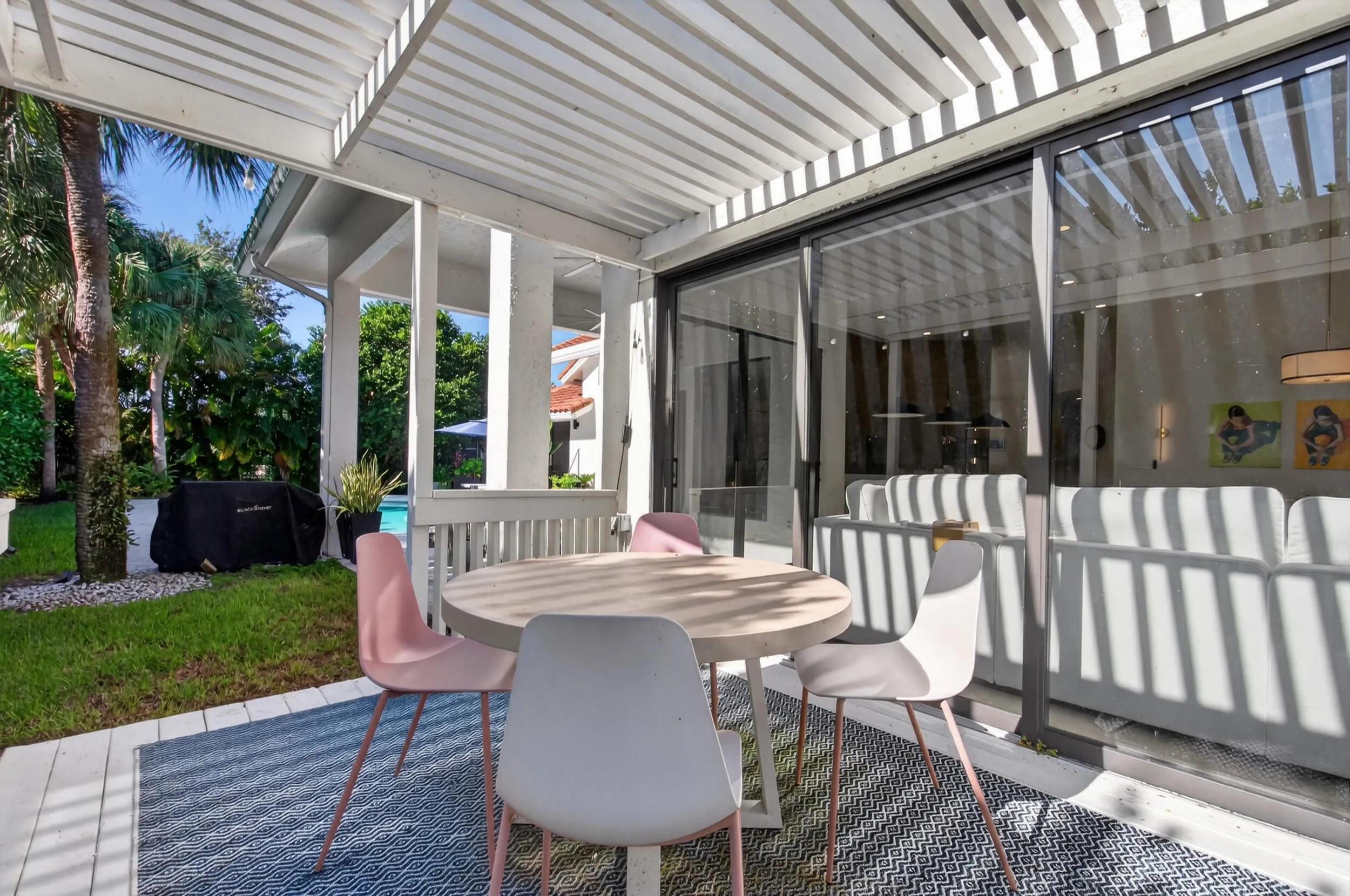 332 Palm Boulevard