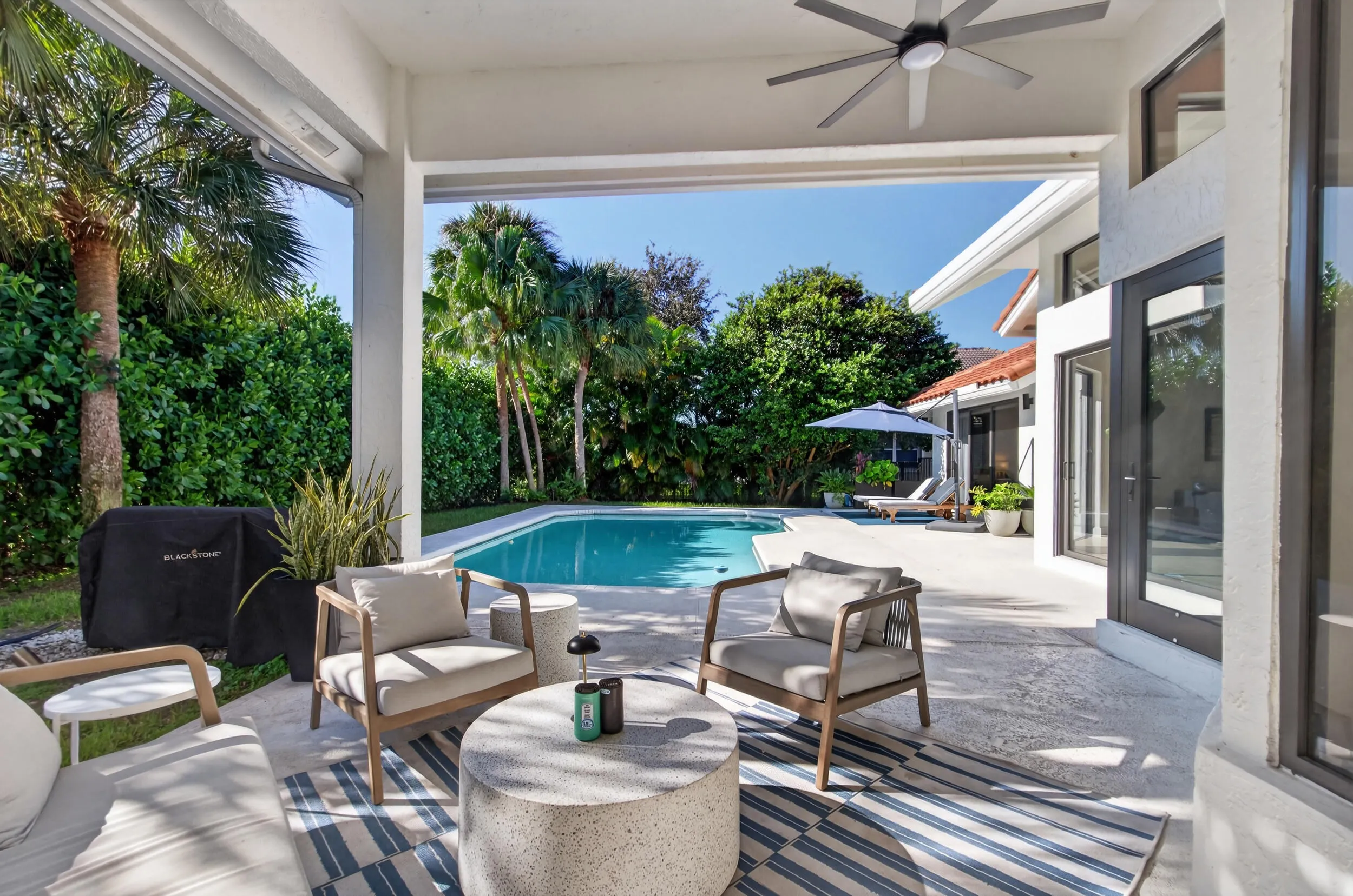 332 Palm Boulevard