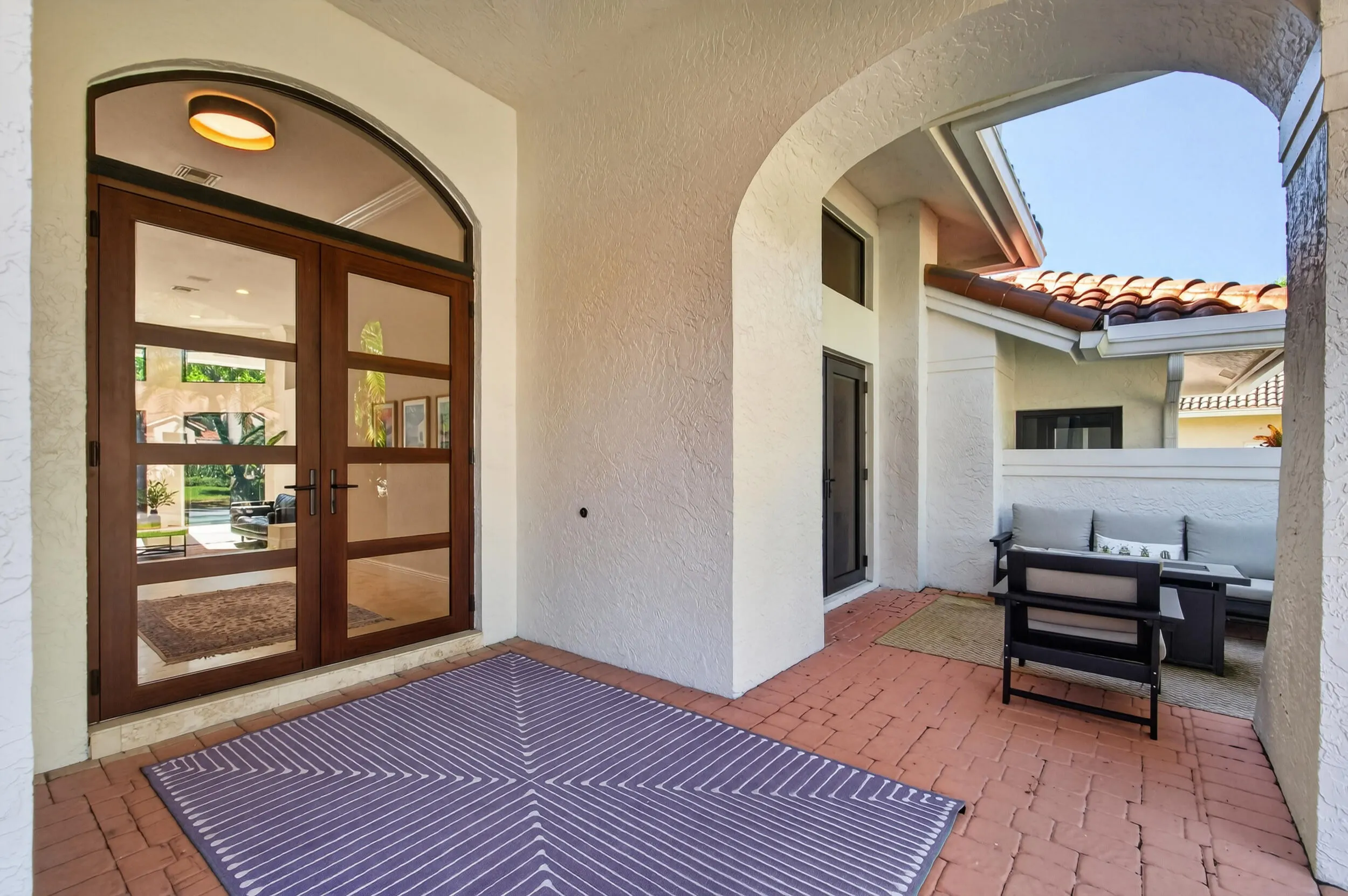 332 Palm Boulevard