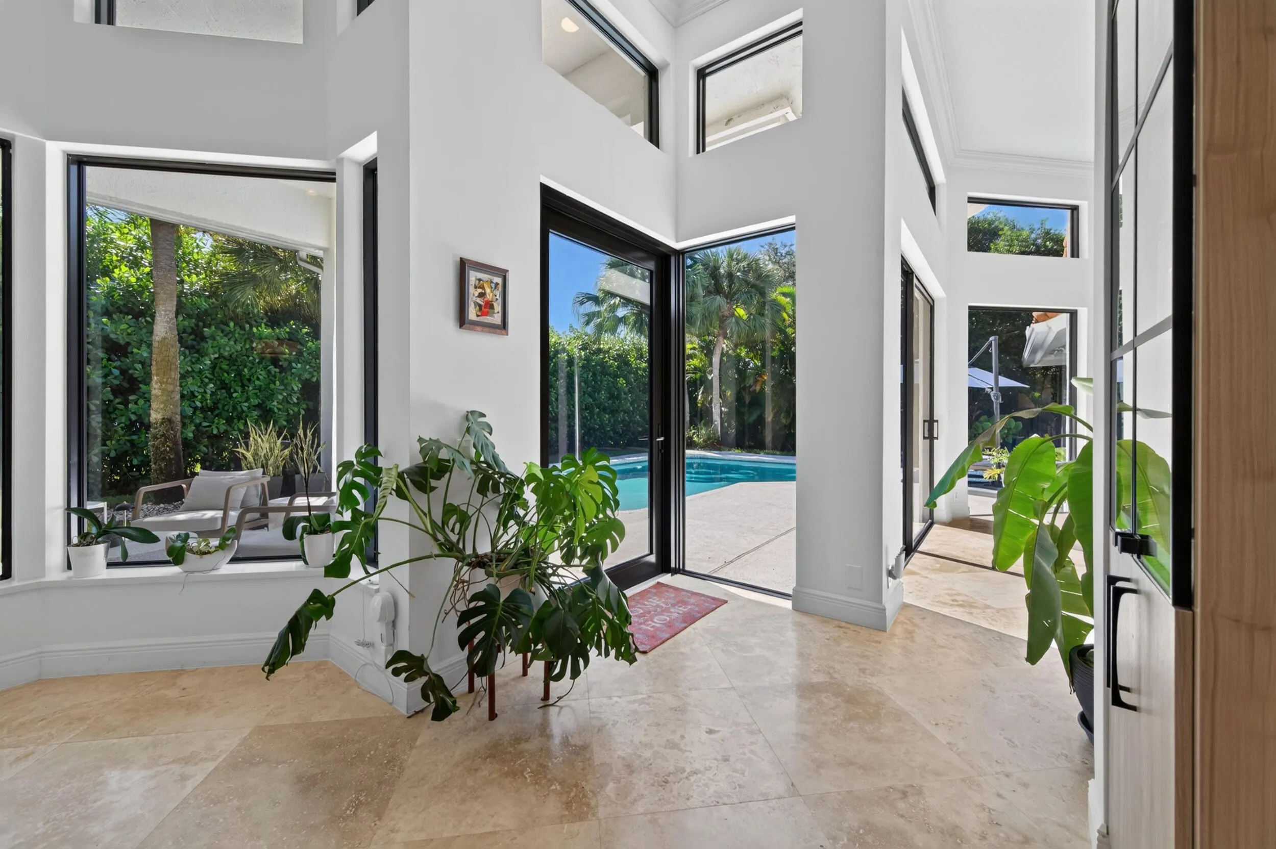 332 Palm Boulevard