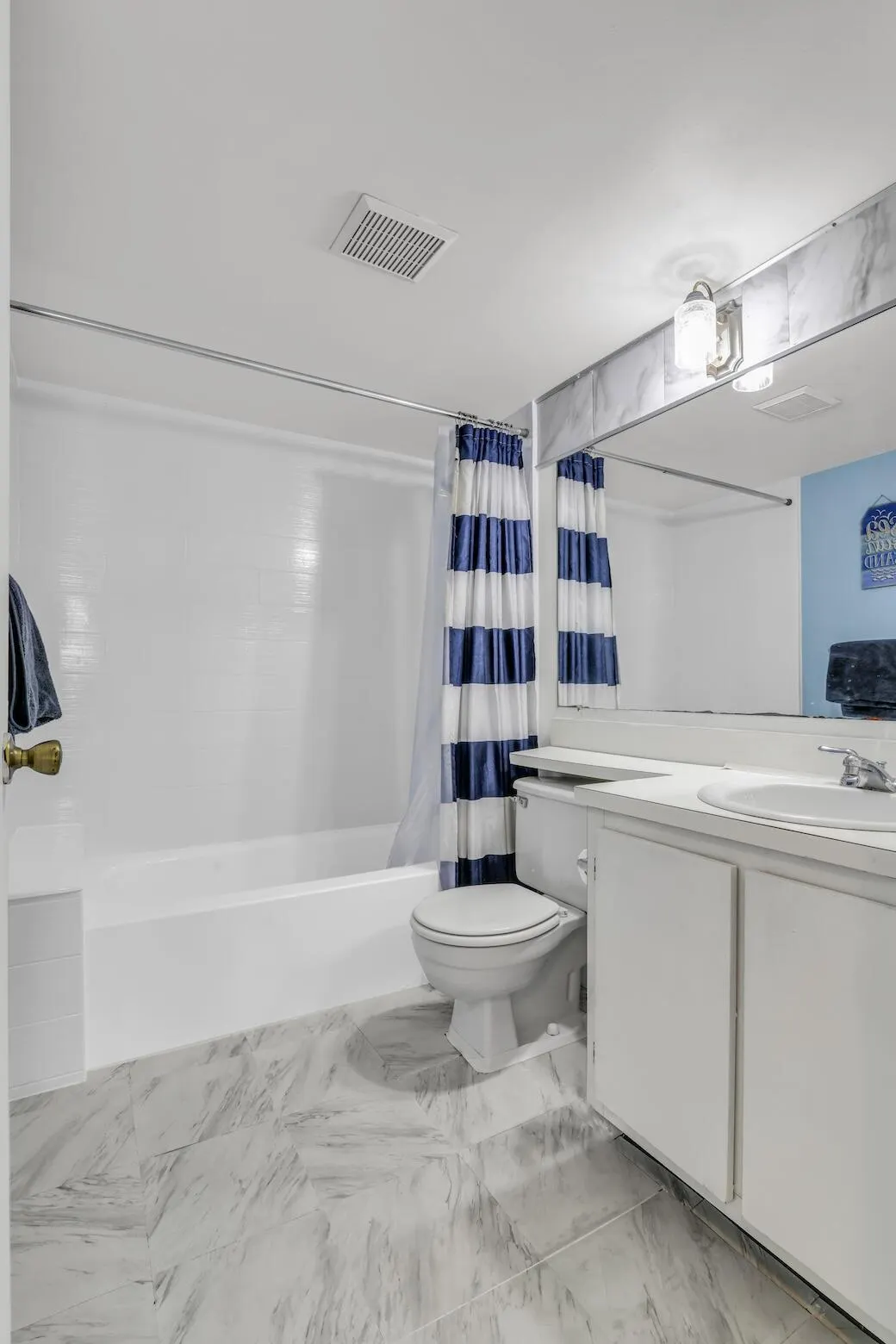 3744 Savoy Lane #E2