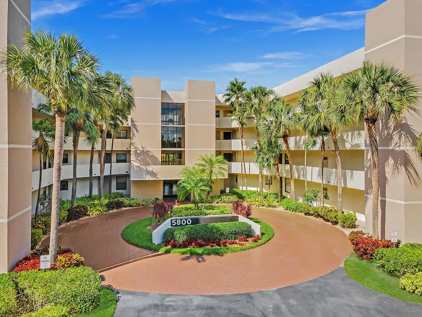 5650 Camino Del Sol #306
