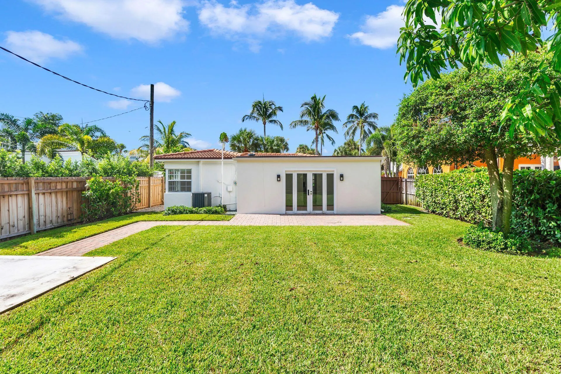 135 Edgewood Drive