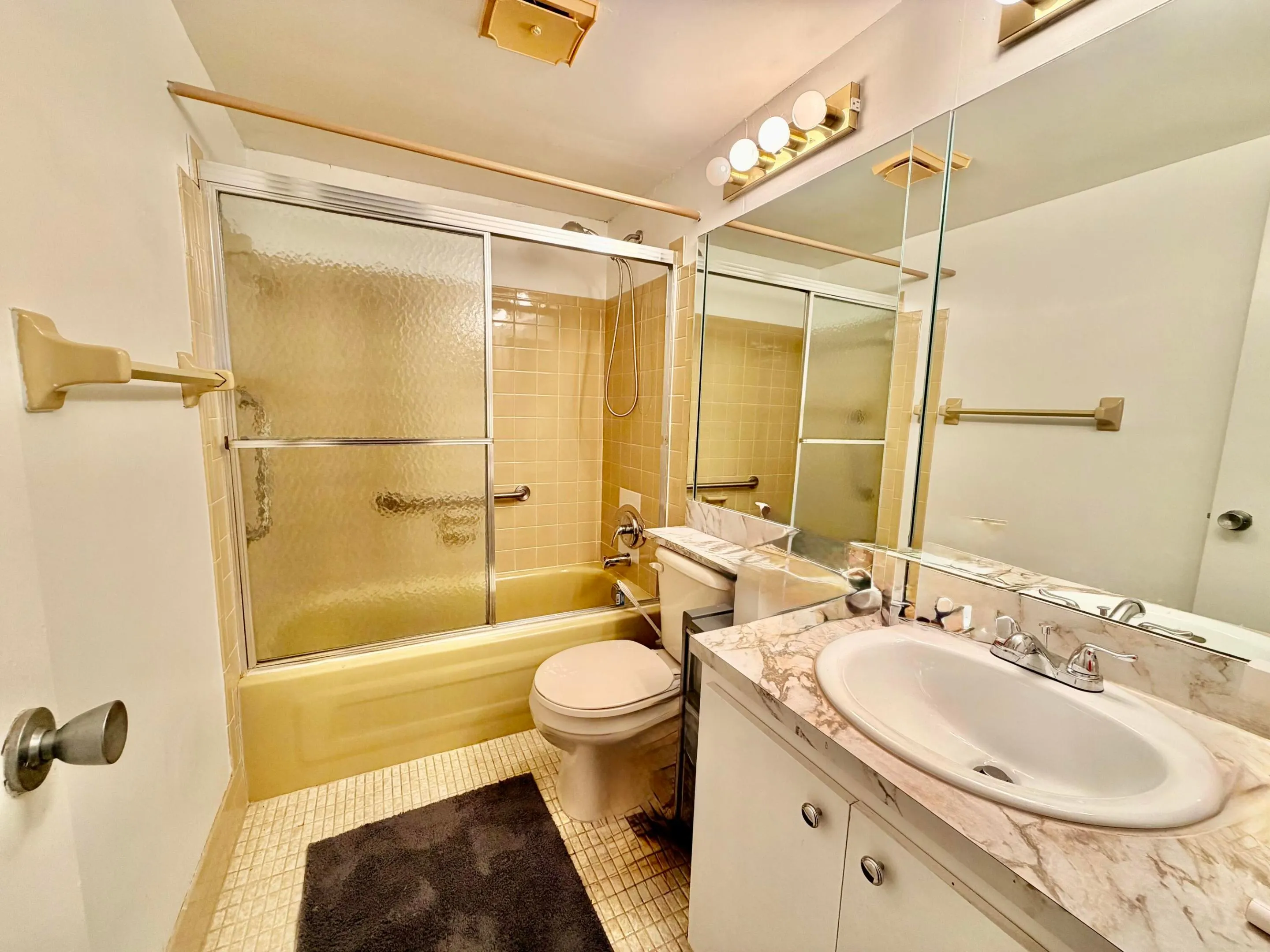 7505 NW 5TH Court #102