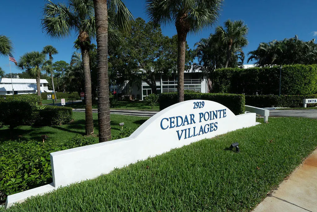 2929 SE OCEAN Boulevard #121-6