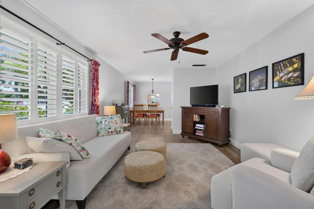 2929 SE OCEAN Boulevard #121-6