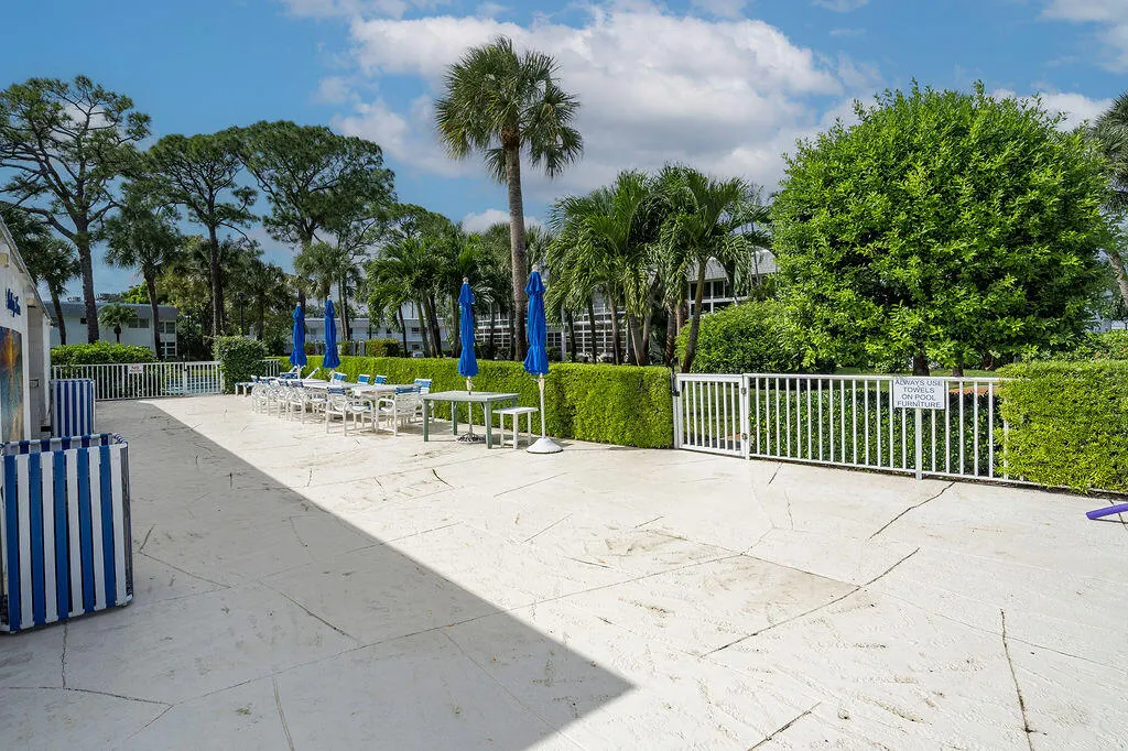 2929 SE OCEAN Boulevard #121-6