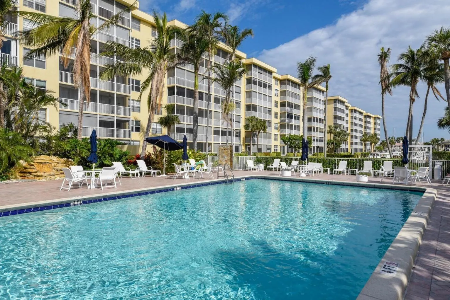 1 HARBOURSIDE Drive #4302