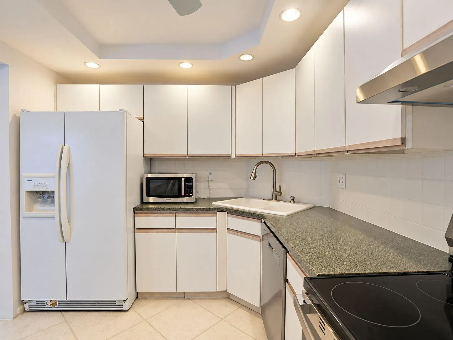 1 HARBOURSIDE Drive #4302