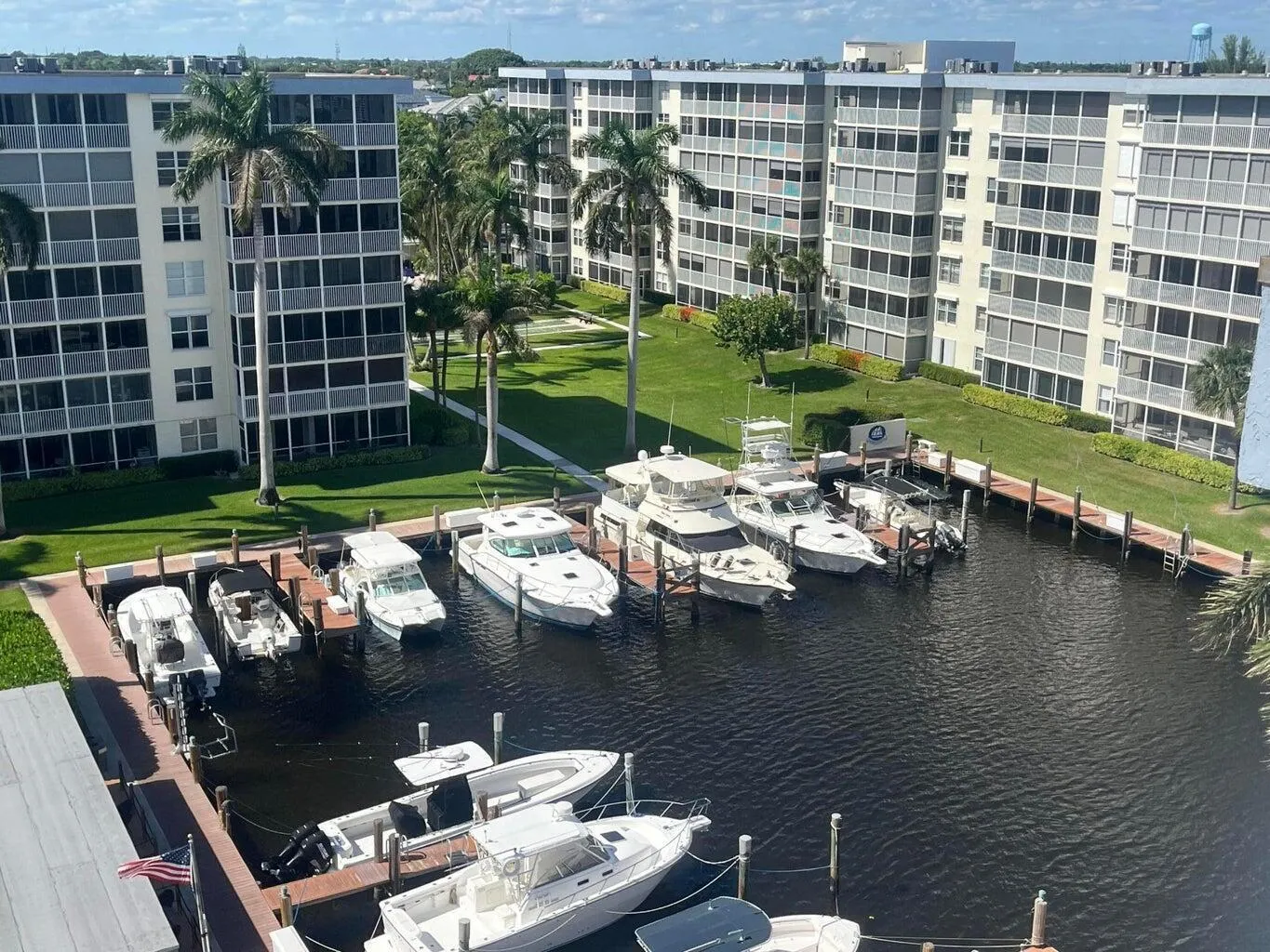 1 HARBOURSIDE Drive #4302