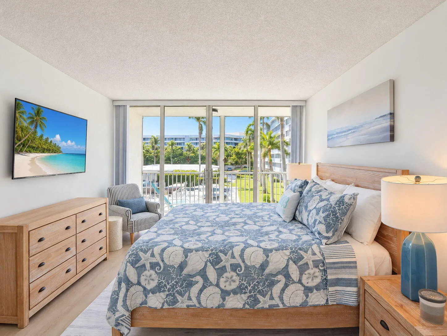 1 HARBOURSIDE Drive #4302