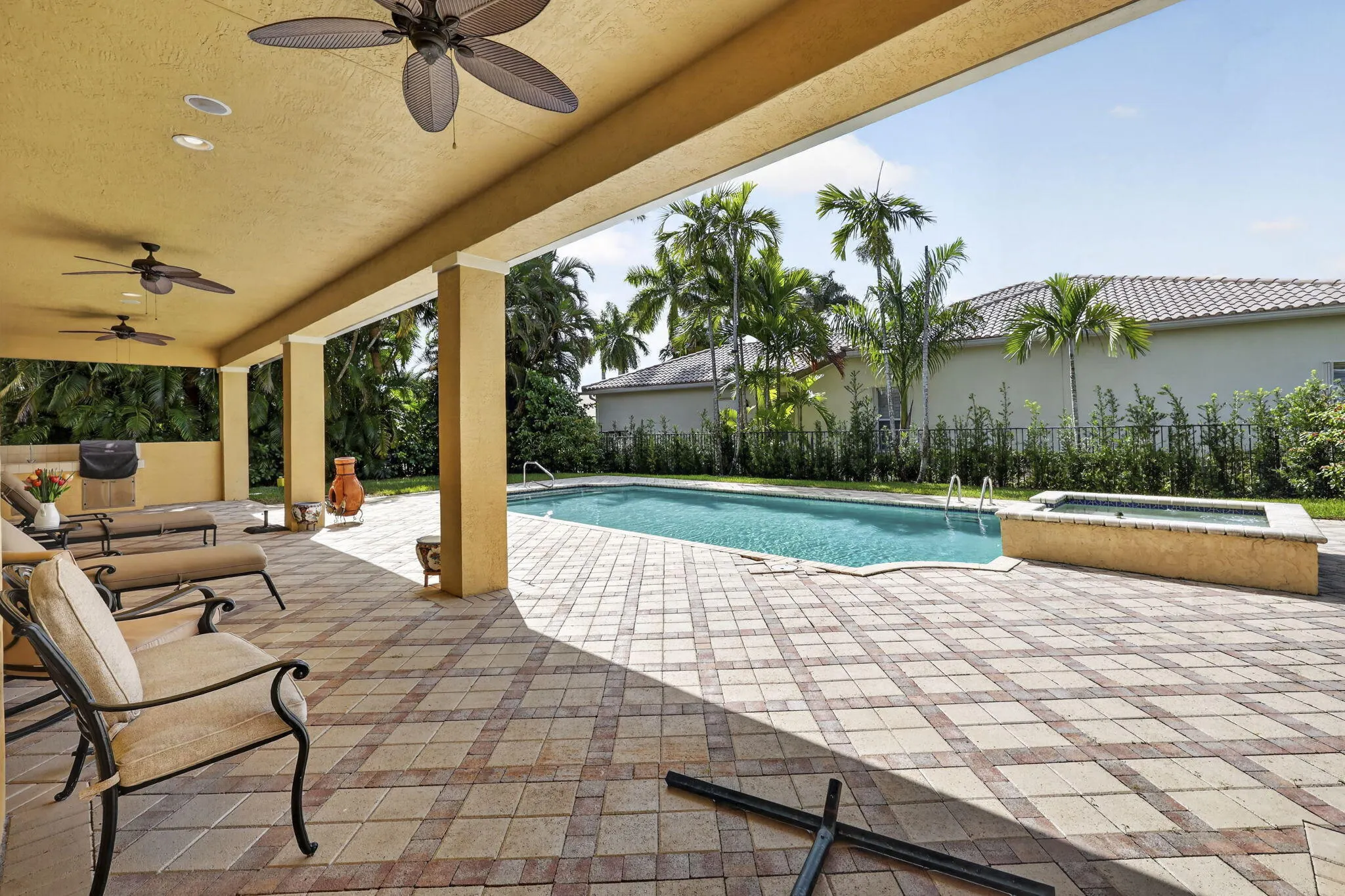 4485 ISLAND REEF Drive