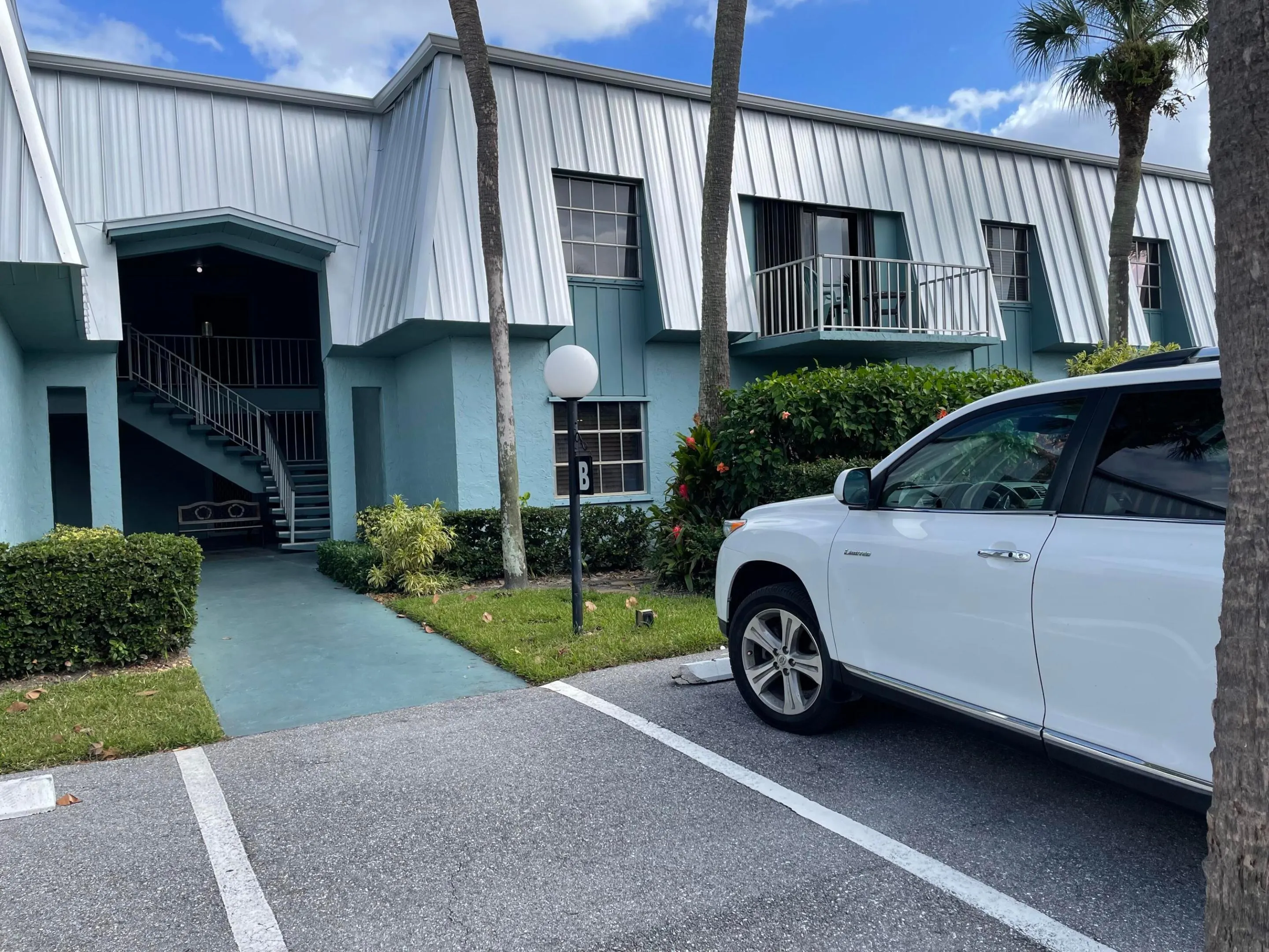 950 S KANNER HWY B-7 Highway #B-7