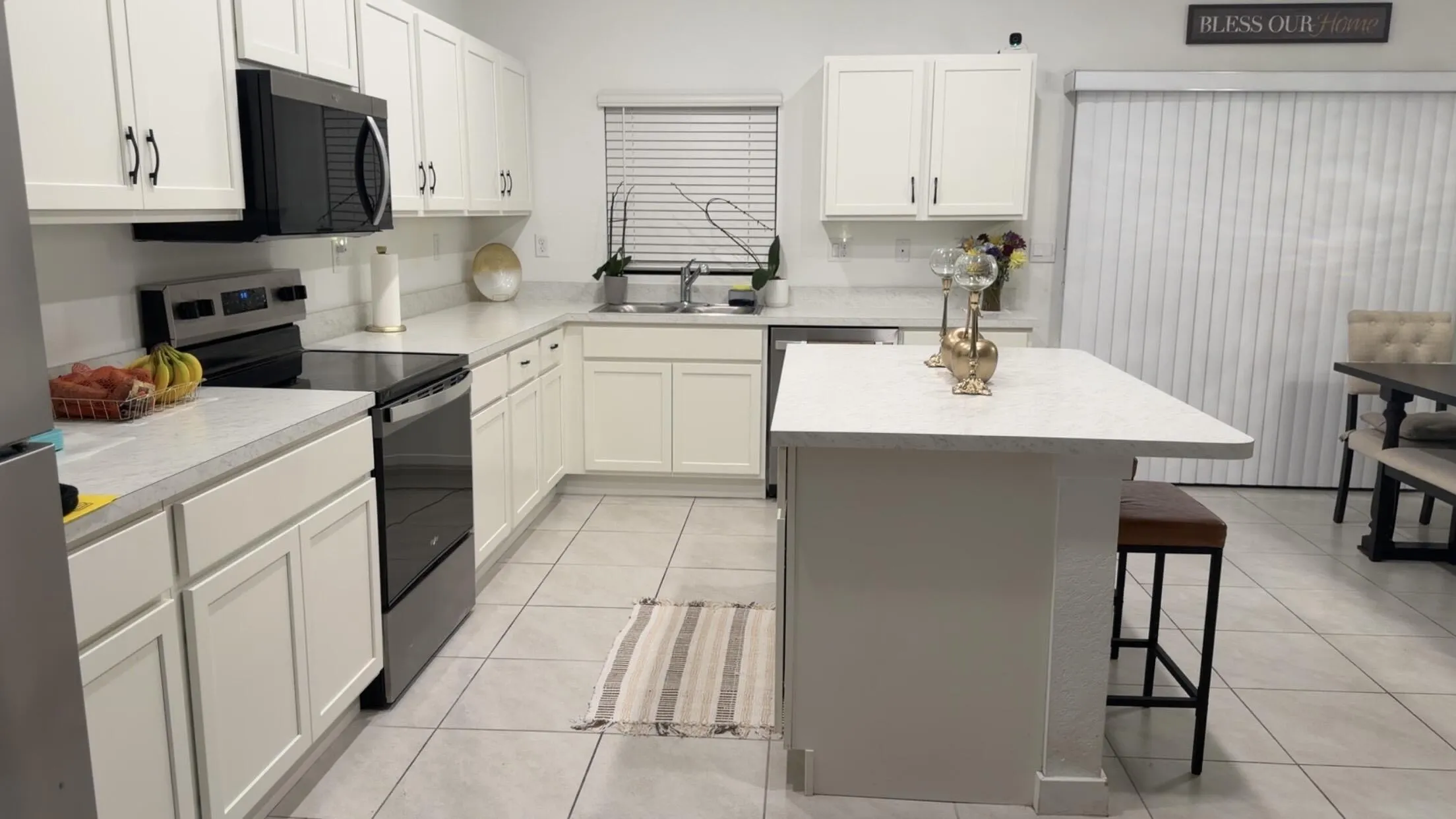 353 NW 9TH Street