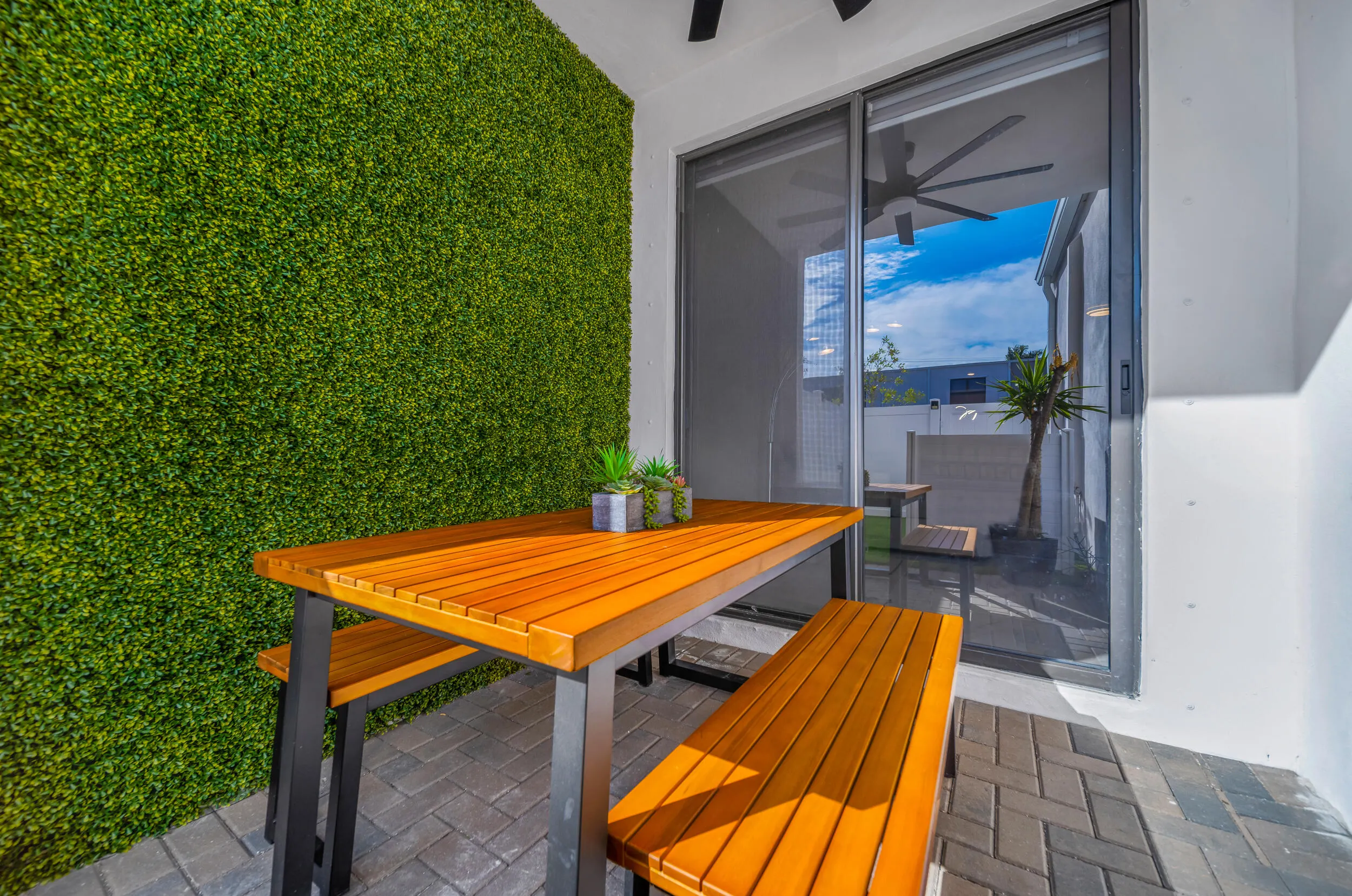 545 NW 17th Street