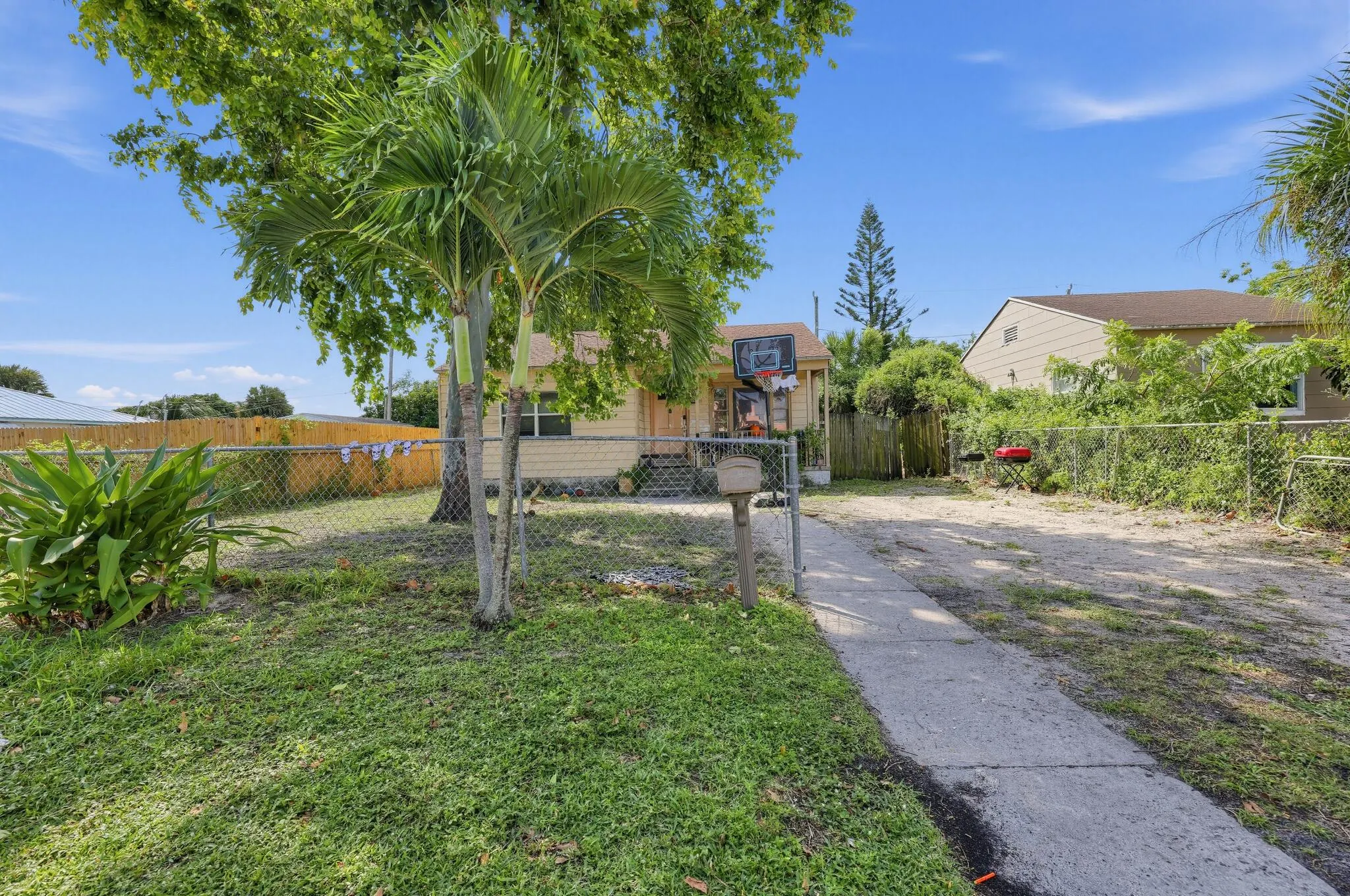 628 58TH Street