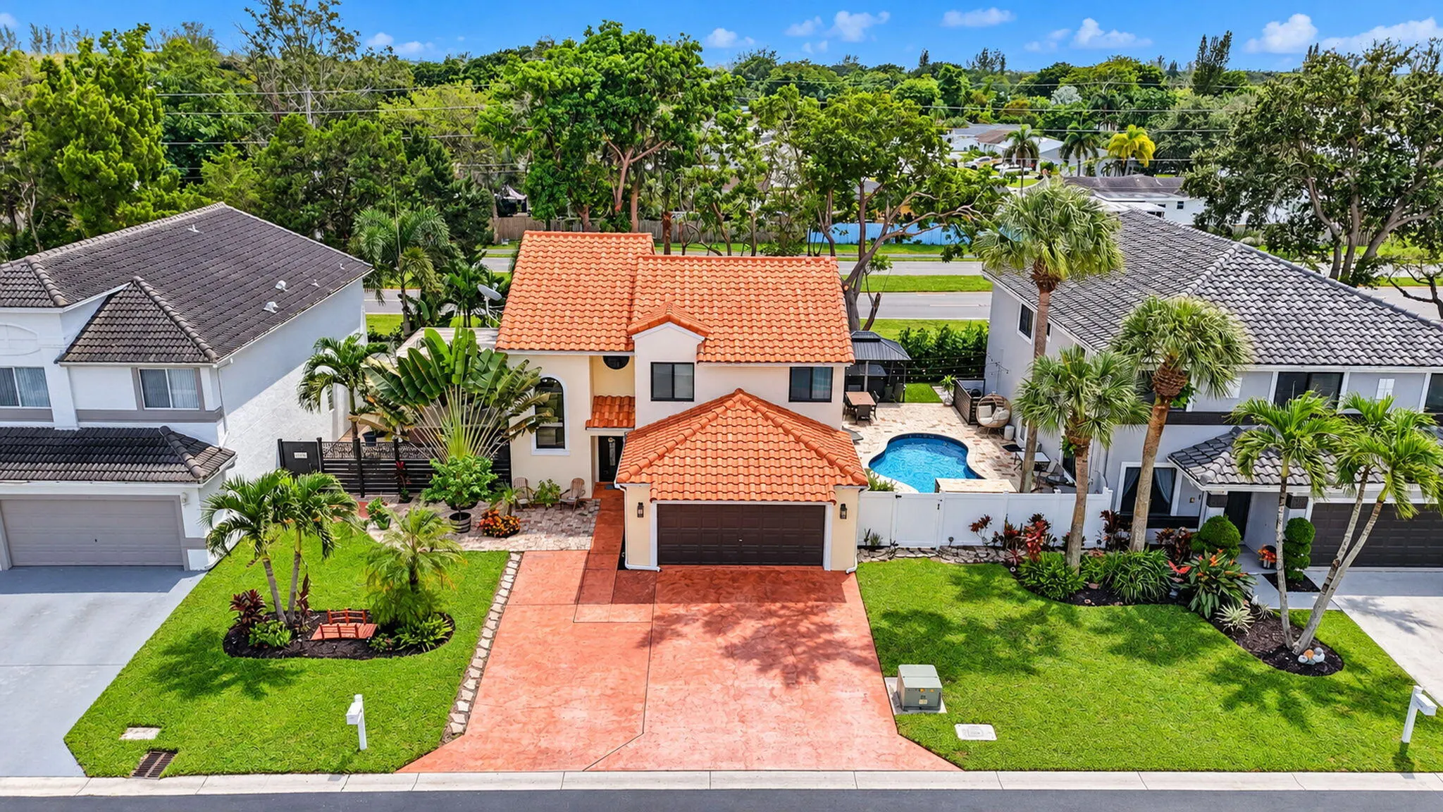 10670 Palm Spring Drive