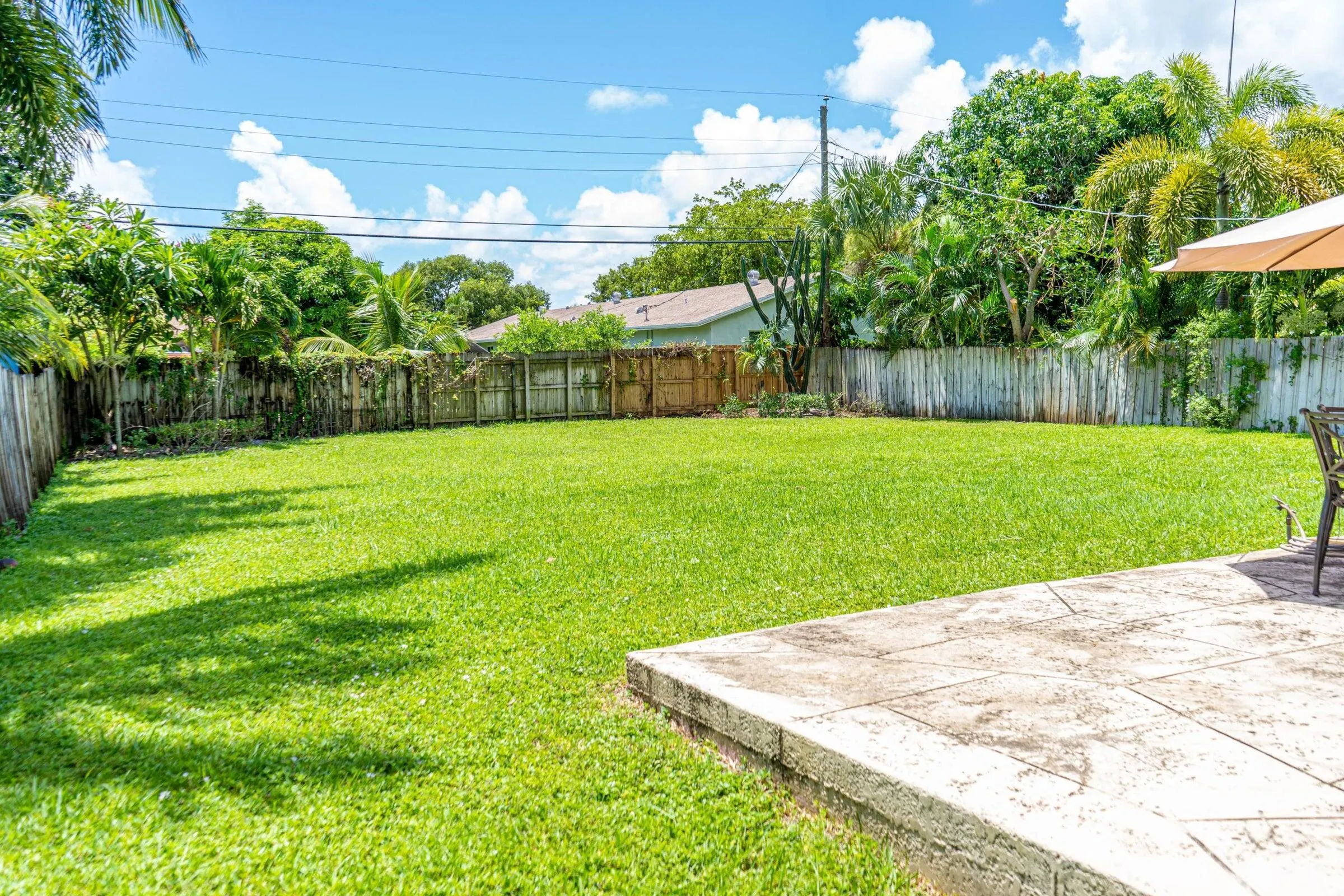 246 NE 14TH Street