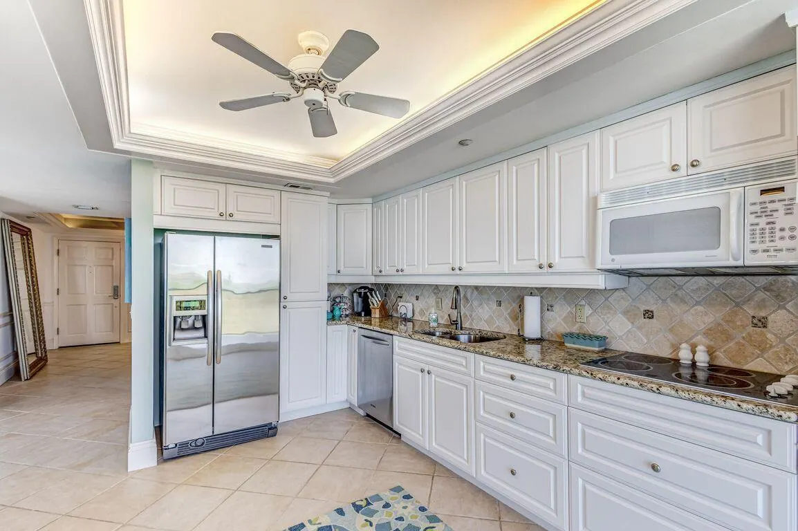400 S Beach Road #701