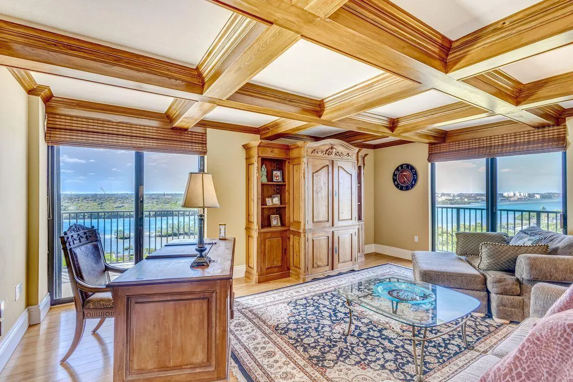 400 S Beach Road #701