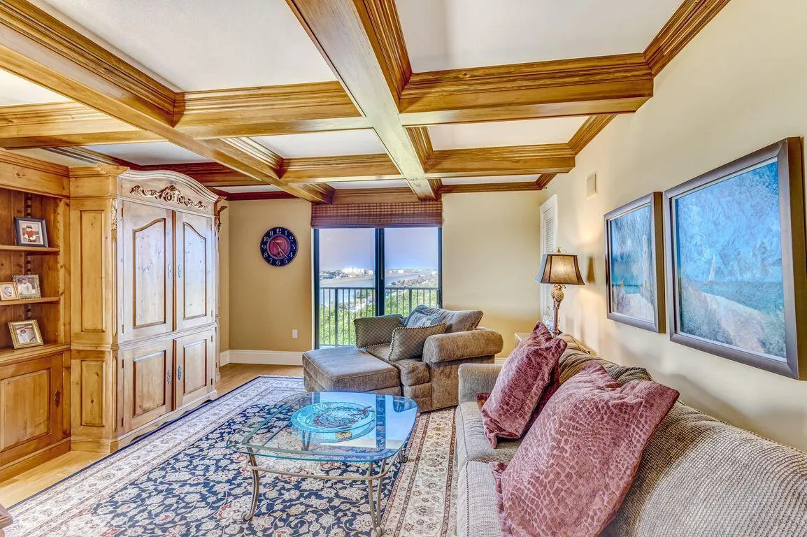 400 S Beach Road #701