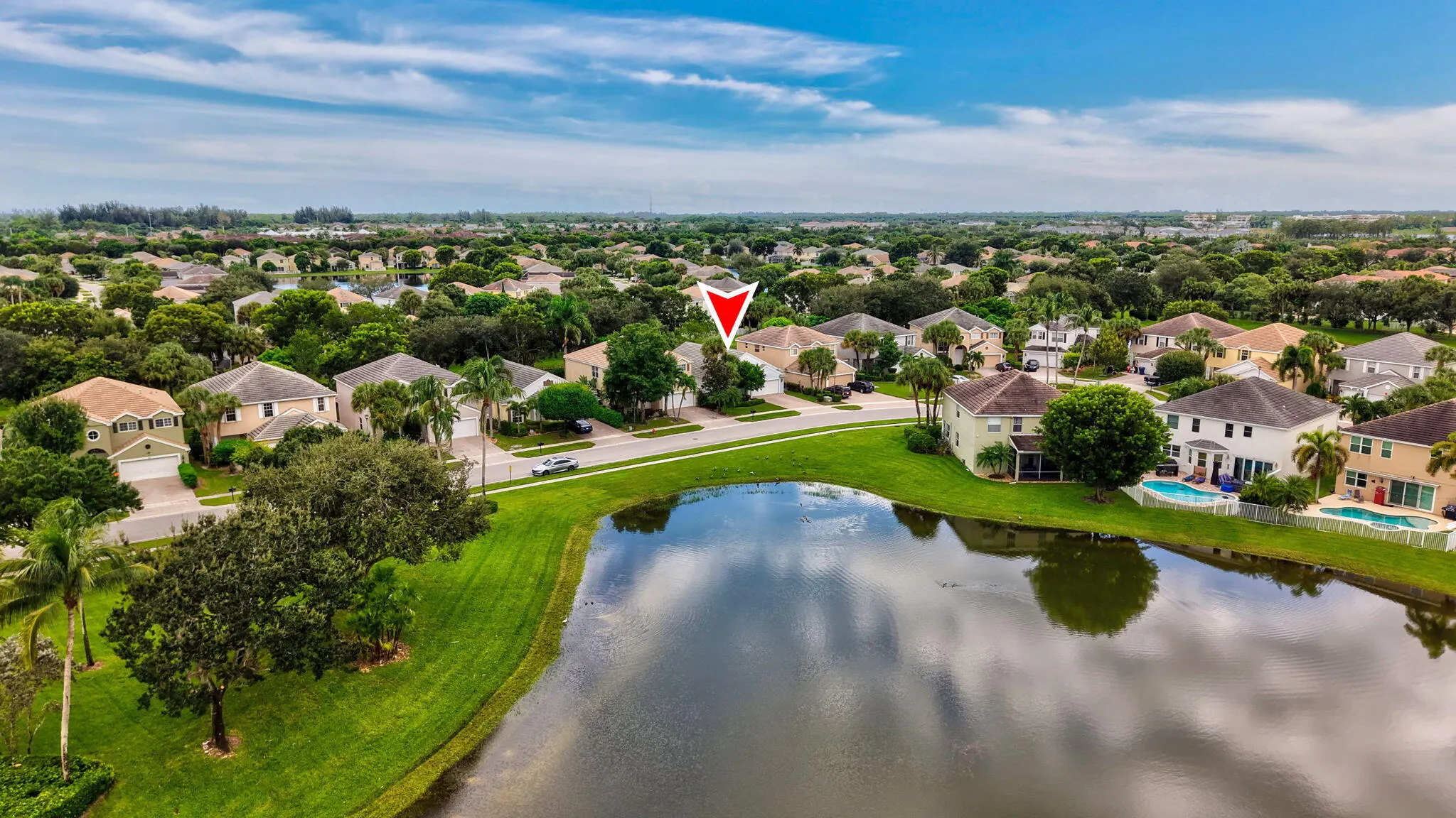 375 BERENGER Walk