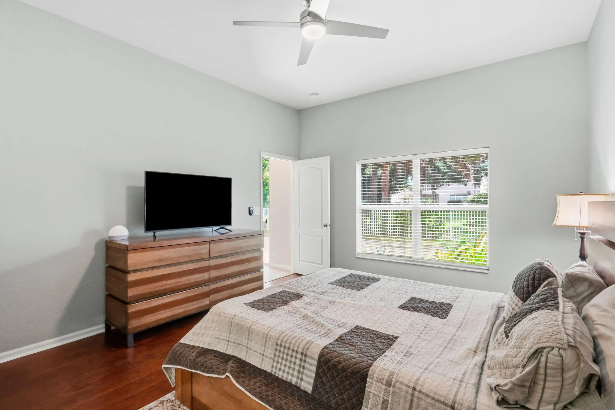 375 BERENGER Walk