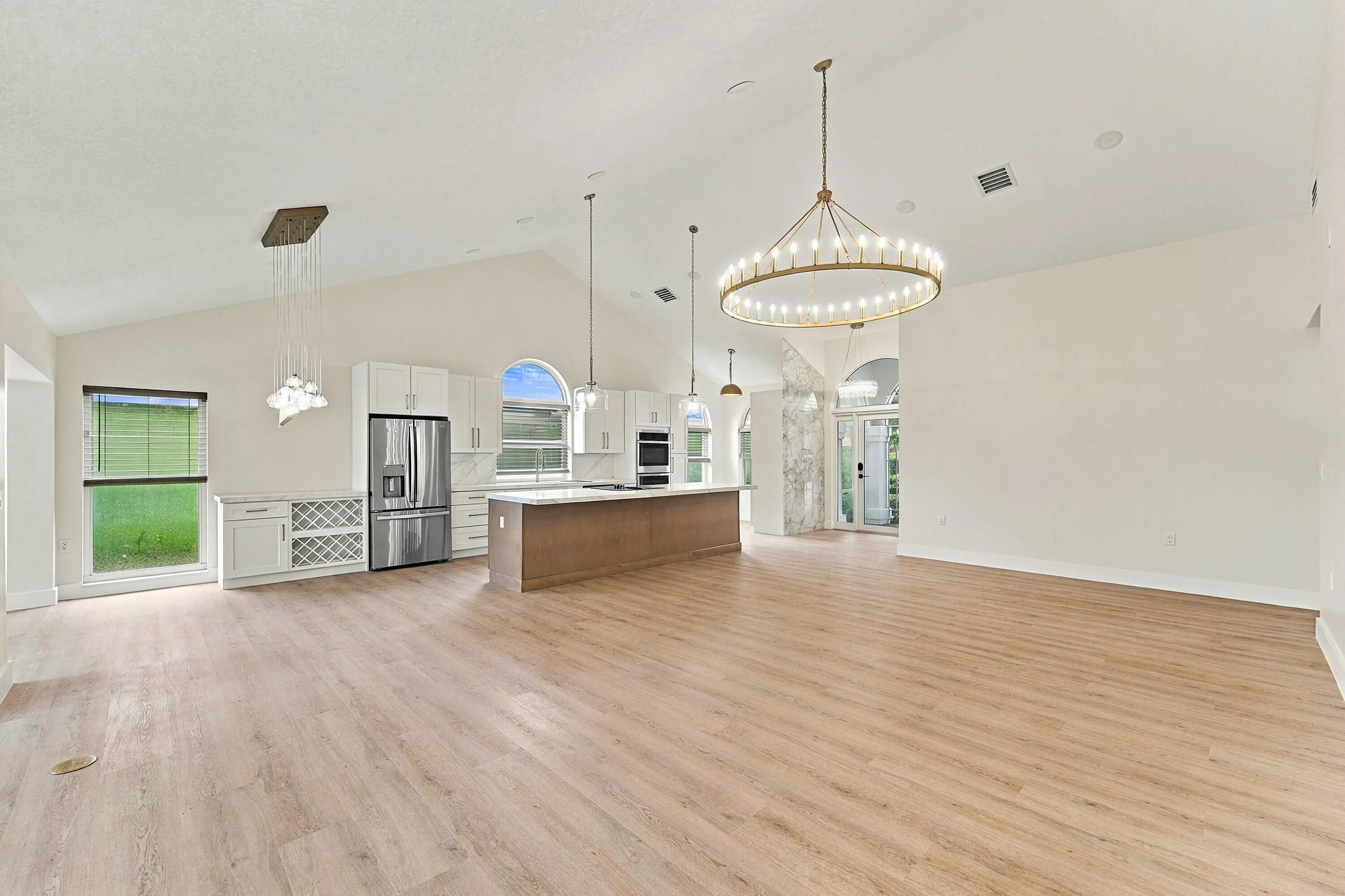 2398 Saratoga Bay Drive