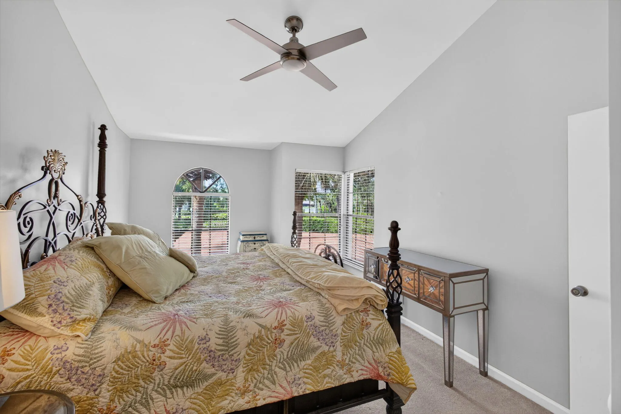 2439 Treasure Isle Drive #Unit 7