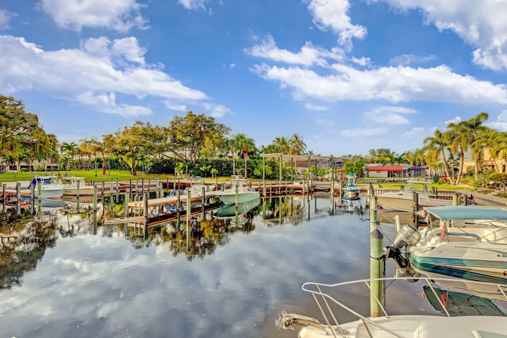 2439 Treasure Isle Drive #Unit 7