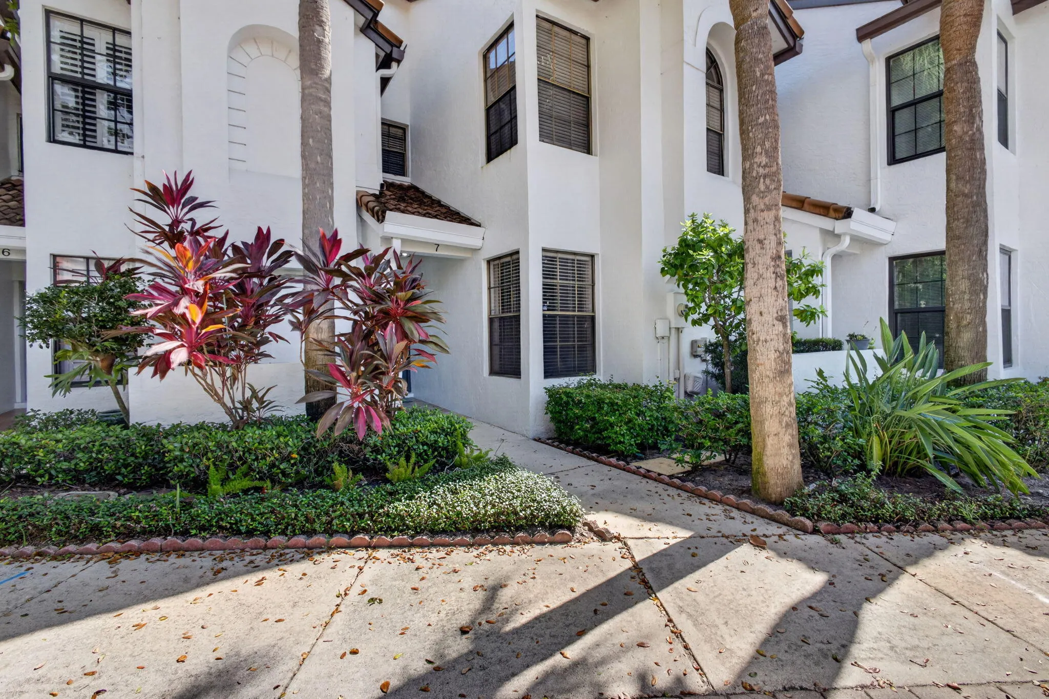 2439 Treasure Isle Drive #Unit 7