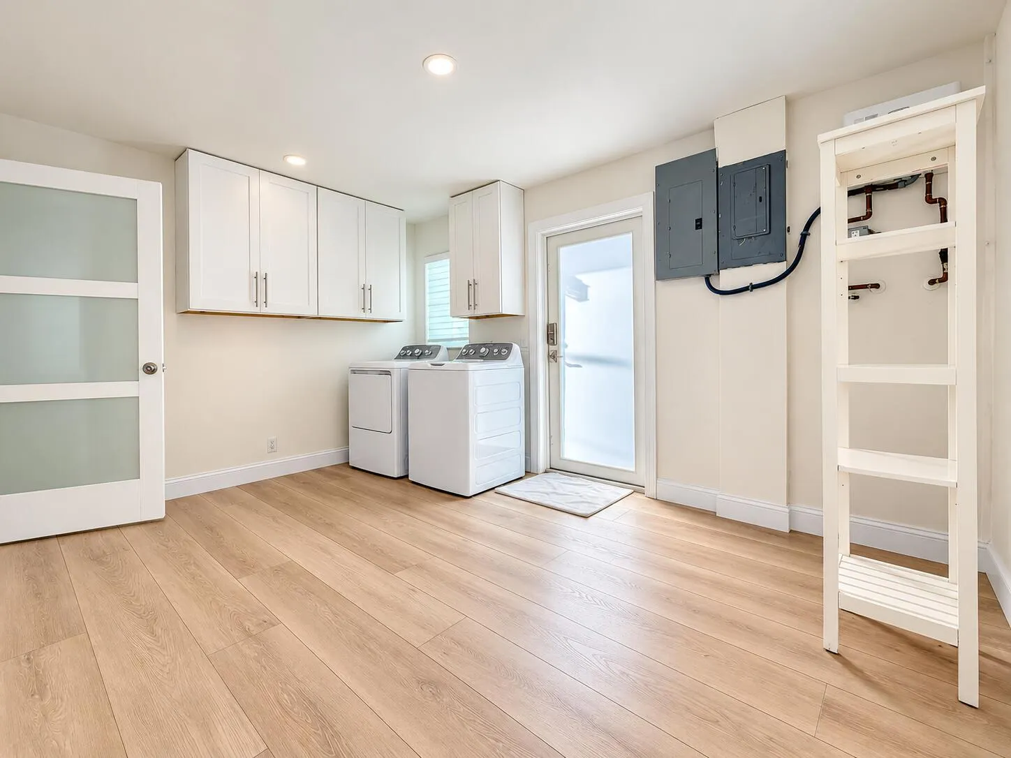 4136 LINDA Lane #1